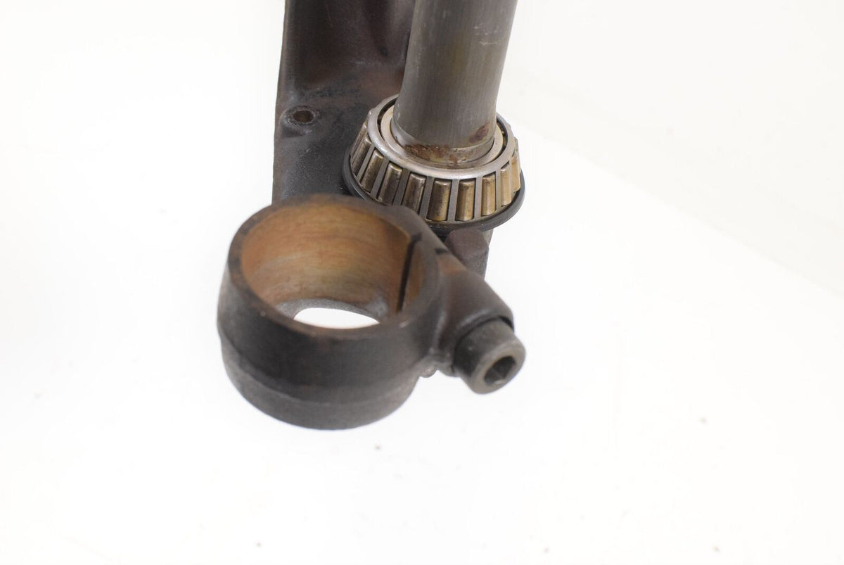 1983 83 Honda CB1000 Custom Lower Triple Tree Steering Clamp SET 53200-MG1-000 {{ shop.shopifyCountryName }} - Mototech271