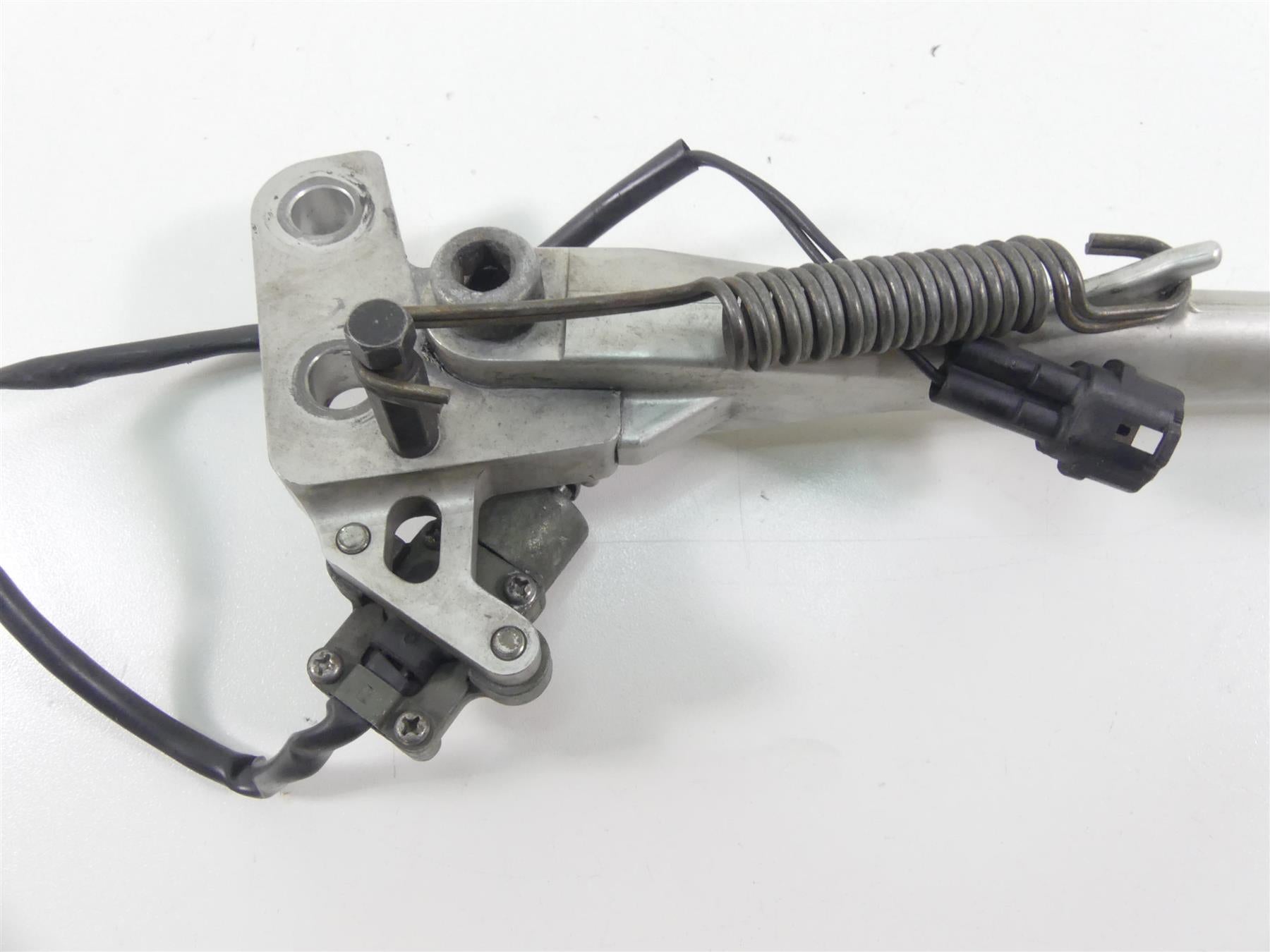 2006 Triumph Daytona 675 Side Kickstand Kick Stand Safety Switch T2082011 {{ shop.shopifyCountryName }} - Mototech271