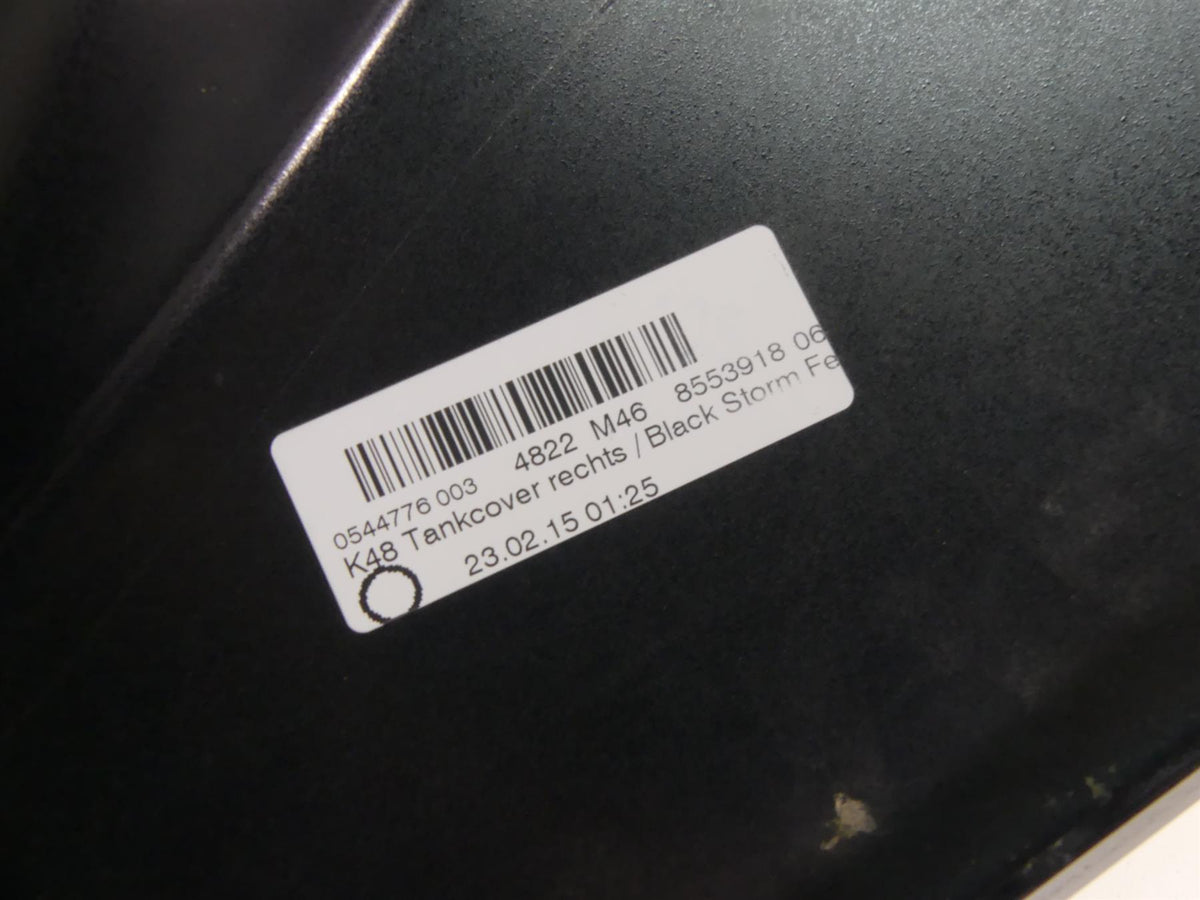 2015 BMW K1600GT K48 Right Side Fuel Gas Petrol Tank Cover Fairing 46637710452 {{ shop.shopifyCountryName }} - Mototech271