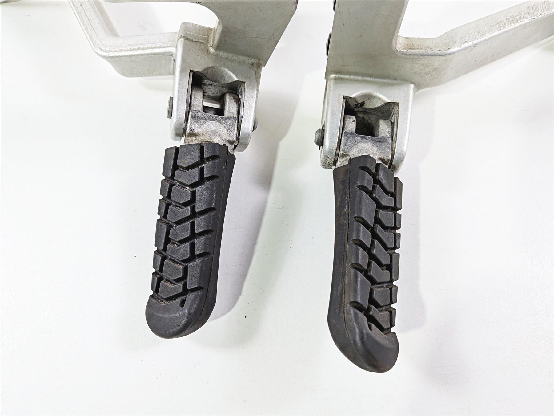 2005 KTM 950 LC8 Adventure Passenger Foot Peg Rest Set 6000304900001S {{ shop.shopifyCountryName }} - Mototech271