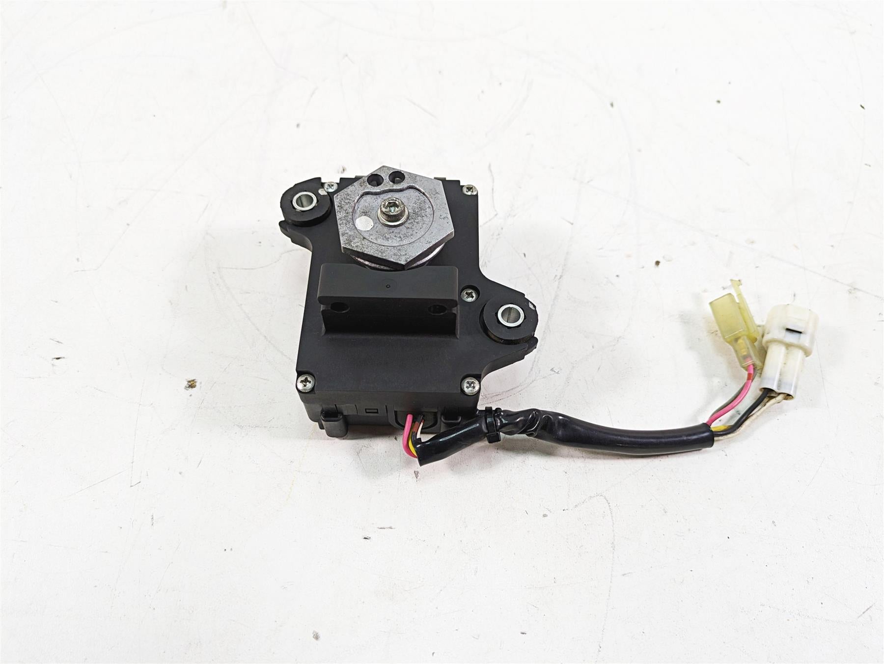 2009 Suzuki GSXR750 K9 Denso Exhaust Header Servo Actuator Motor 33970-41G00 {{ shop.shopifyCountryName }} - Mototech271