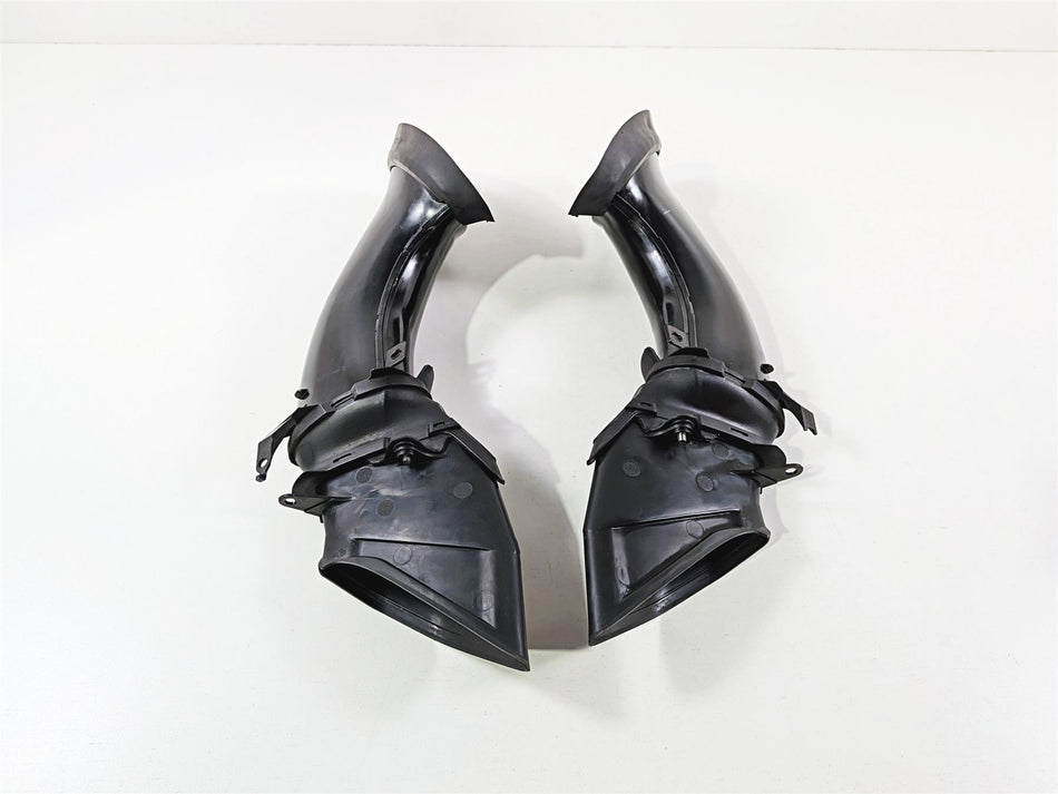 2008 Yamaha YZF R1 RN19 Air Intake Duct Set & Covers 4C8-2838R-00 4C8-2838N-00 {{ shop.shopifyCountryName }} - Mototech271