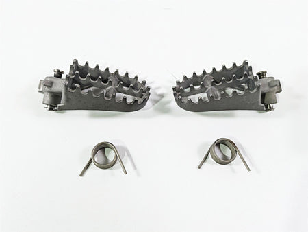2006 BMW R1200GS K255 Adv Front Footpeg Rest Set 46717694557 {{ shop.shopifyCountryName }} - Mototech271