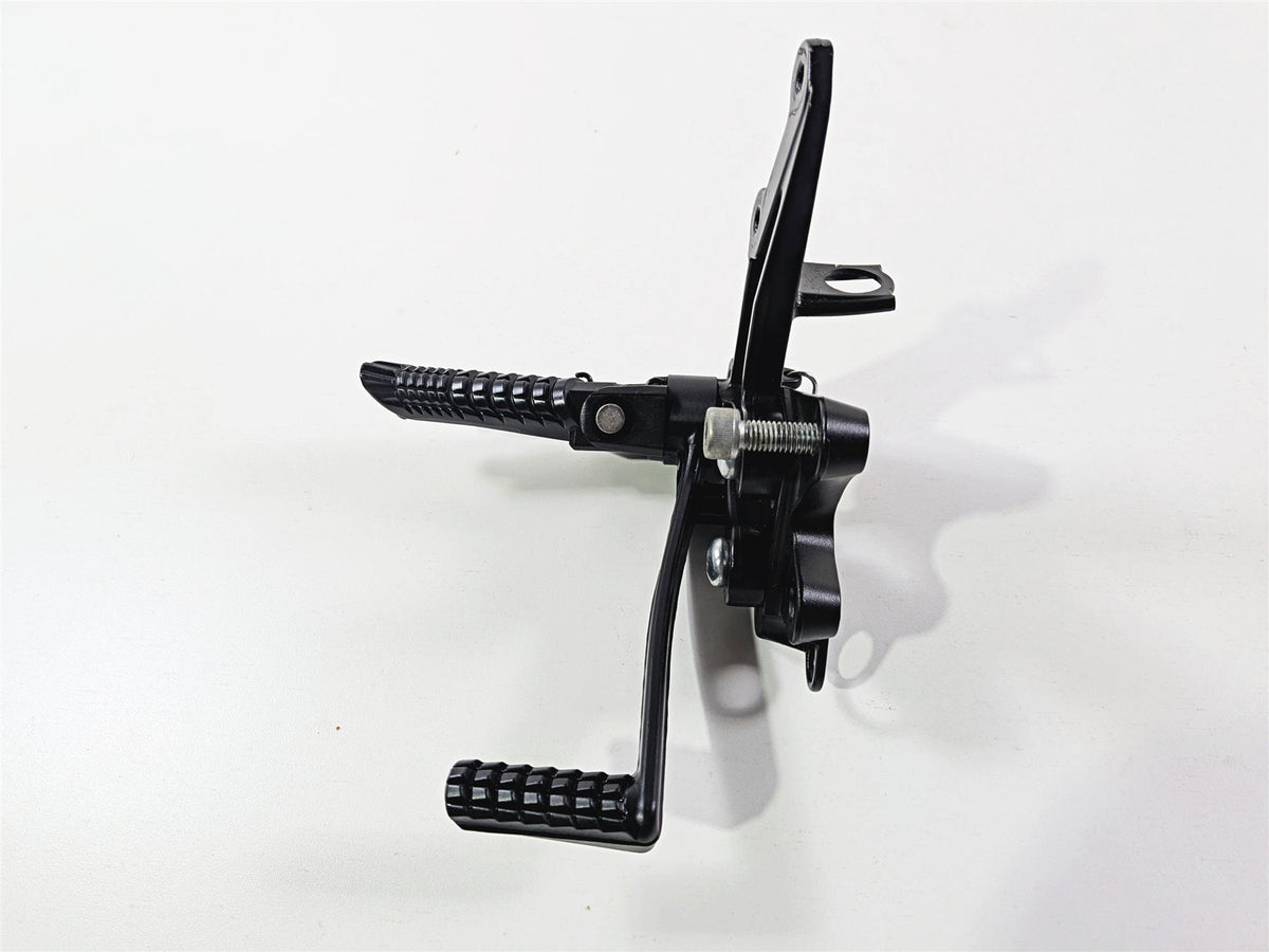 2024 Suzuki GSXR600 Right Front Footpeg Brake Pedal Set Rearset 43511-14J10 {{ shop.shopifyCountryName }} - Mototech271