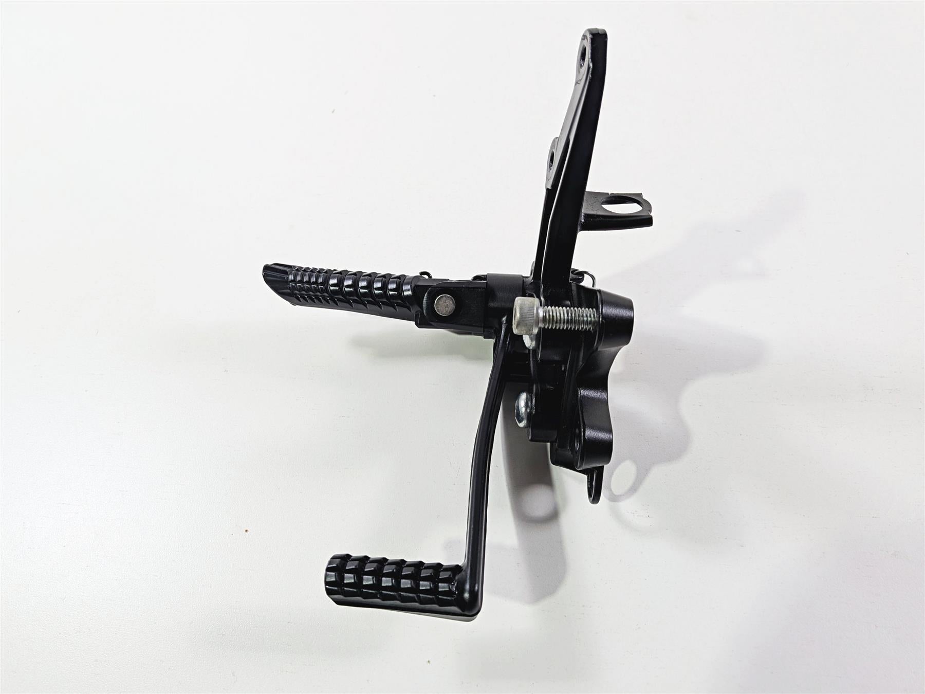 2024 Suzuki GSXR600 Right Front Footpeg Brake Pedal Set Rearset 43511-14J10 {{ shop.shopifyCountryName }} - Mototech271