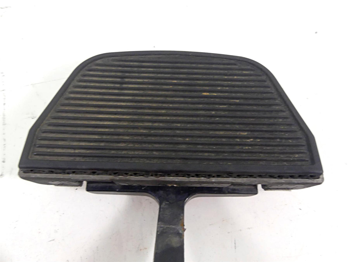 2011 Harley Touring FLTRX Road Glide Rear Passenger Floorboard Foot Rest Set {{ shop.shopifyCountryName }} - Mototech271