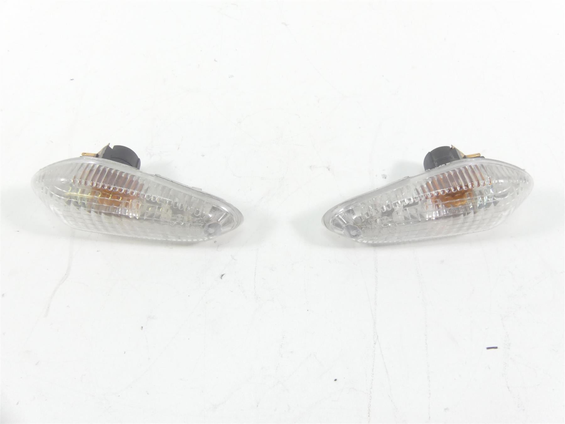 2014 Ducati Hypermotard 821 SP Handguard Blinker Turn Signal Set 46029911B {{ shop.shopifyCountryName }} - Mototech271
