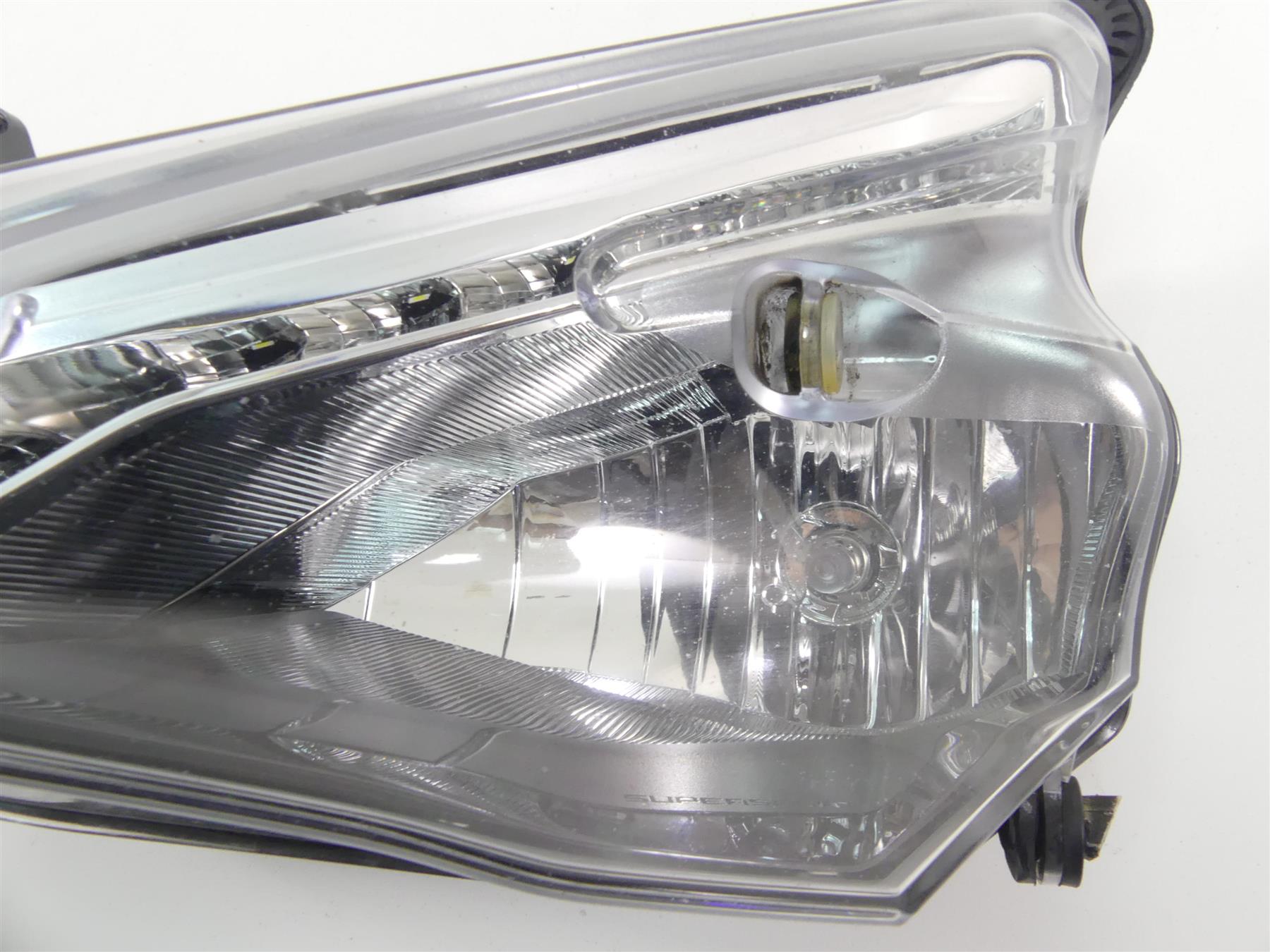 2017 Ducati 939 S Supersport Headlight Head Light Front Lamp Lens 52010401B {{ shop.shopifyCountryName }} - Mototech271