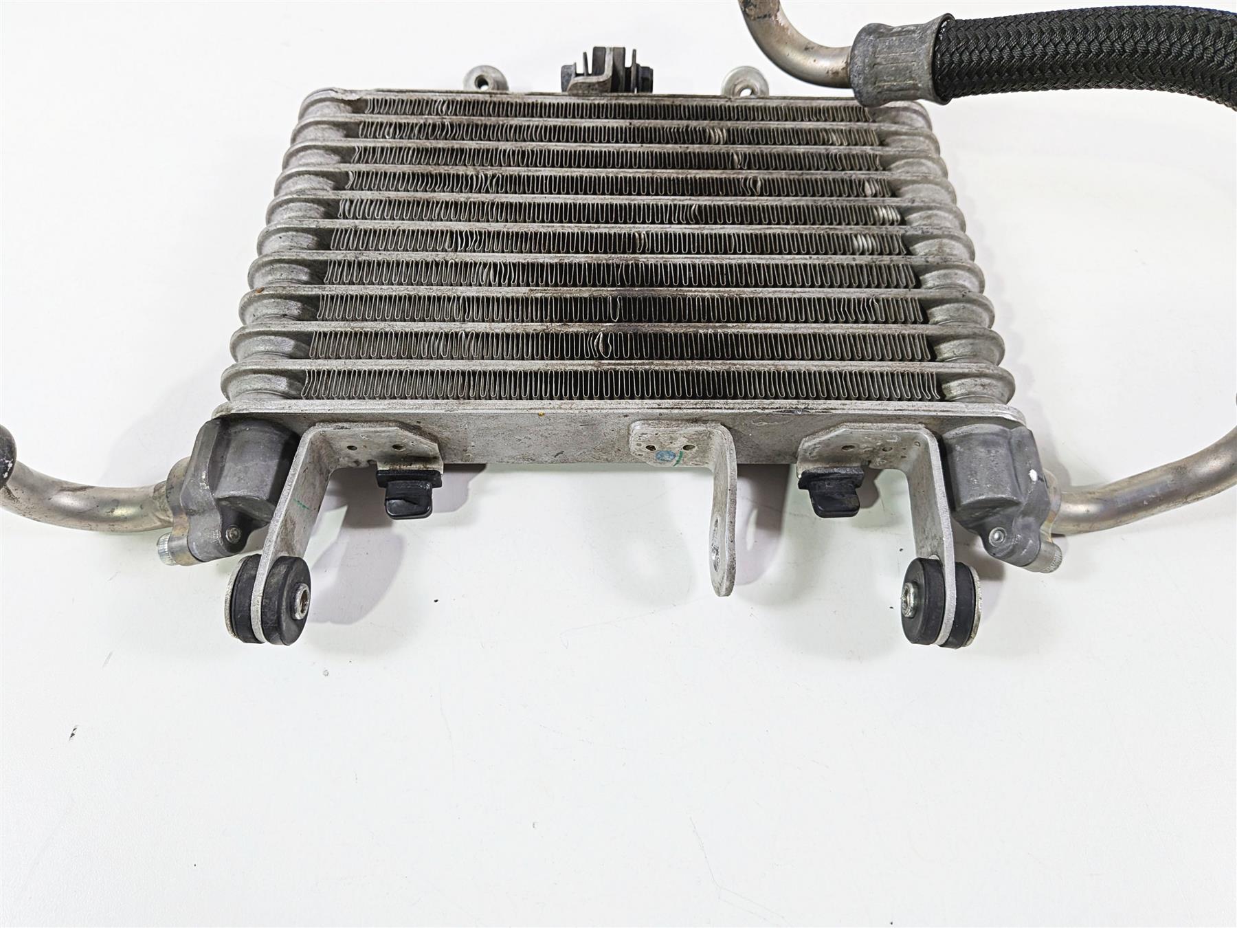 2024 Yamaha YZF R1 RN65 Oil Cooler + Lines & Guard 2CR-13470-00-00 {{ shop.shopifyCountryName }} - Mototech271