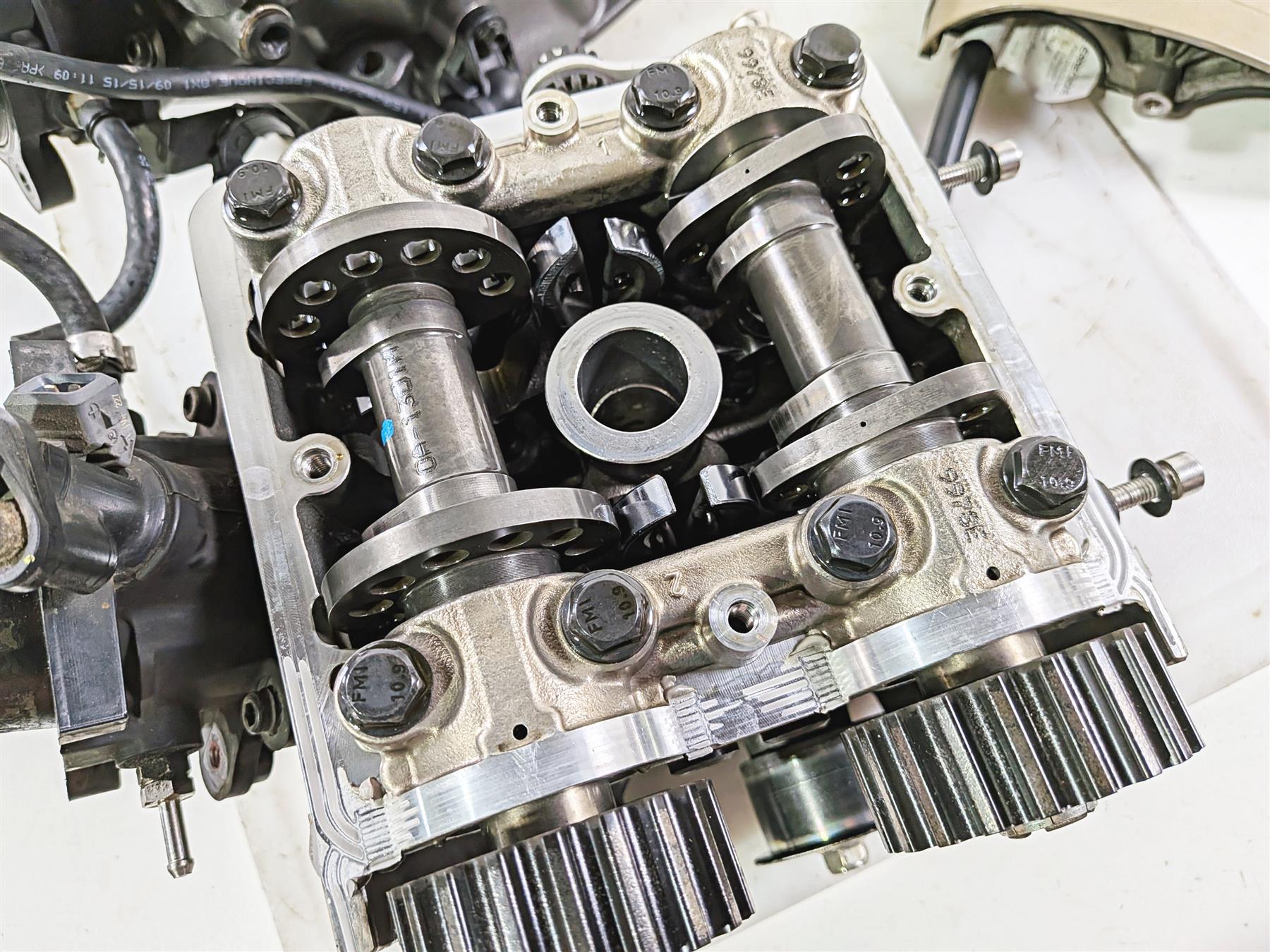 2016 Ducati Hypermotard 939 SP Front Rear Cylinder Head Set 30124081A 30124071B-Mototech271