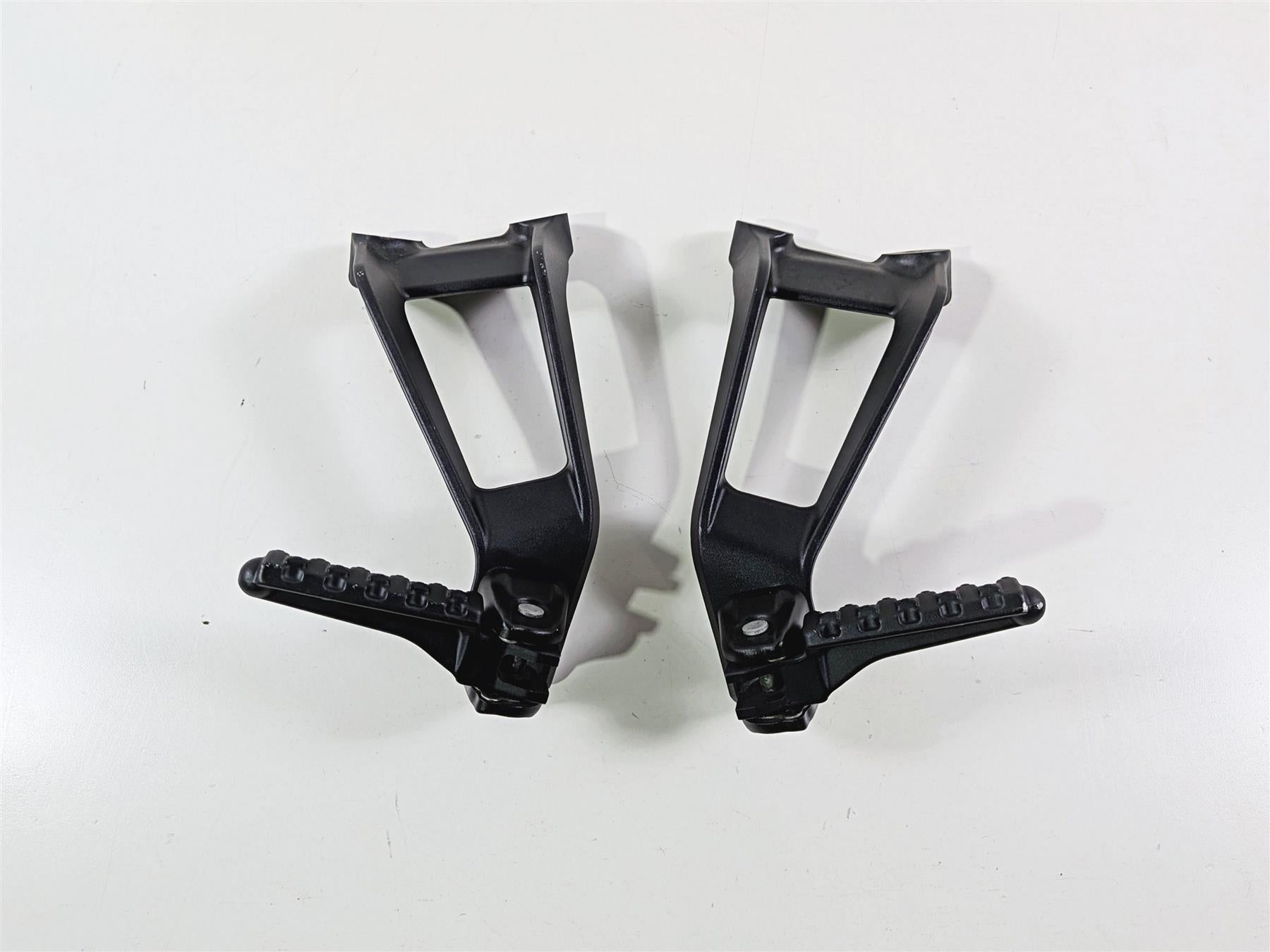 2015 KTM 1290 R Super Duke Rear Passenger Foot Peg Footpeg 6130304800033S-Mototech271