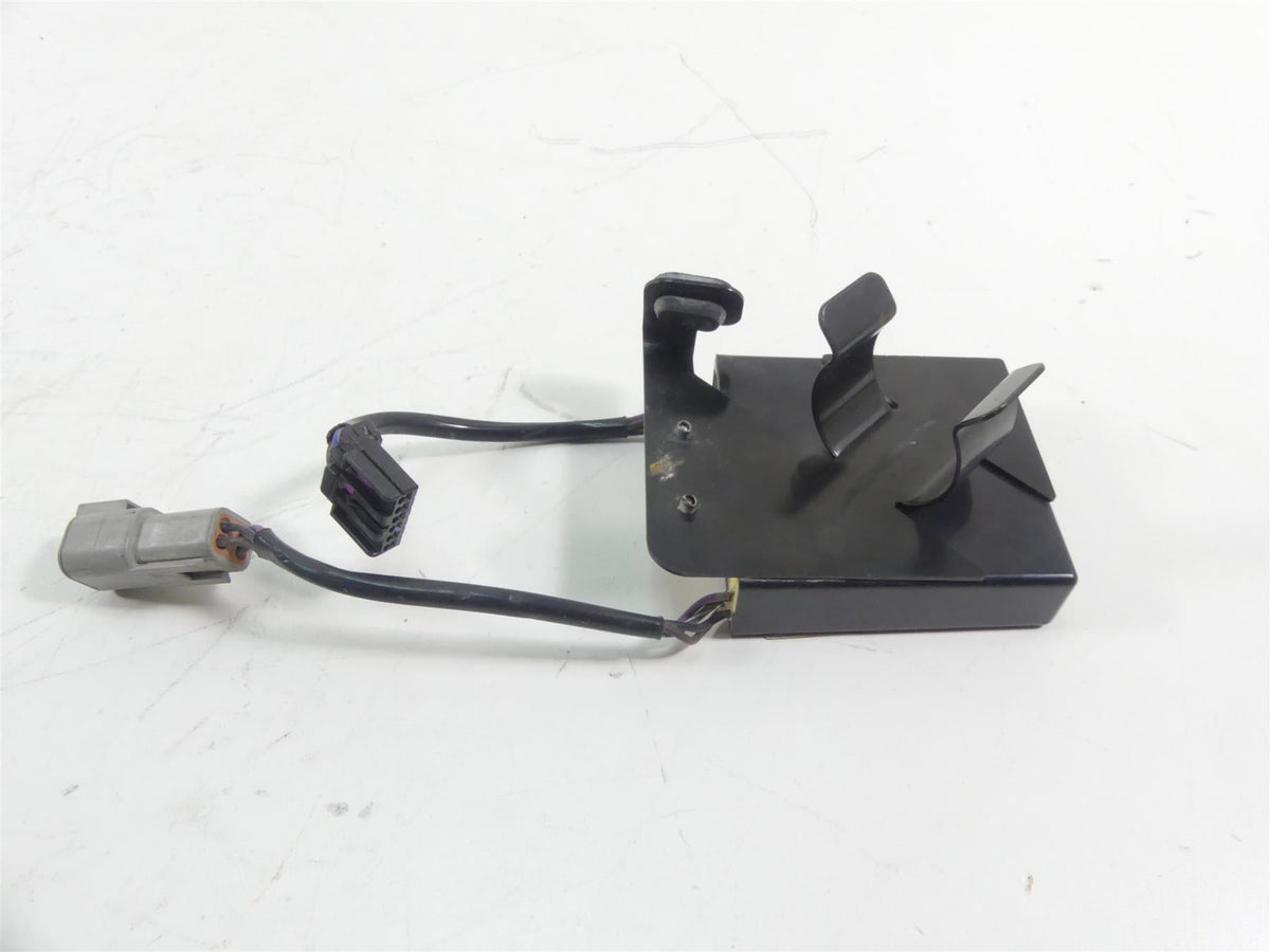 2013 Harley VRSCF Muscle V-Rod Turn Signal Flasher Module Unit 69457-09 {{ shop.shopifyCountryName }} - Mototech271