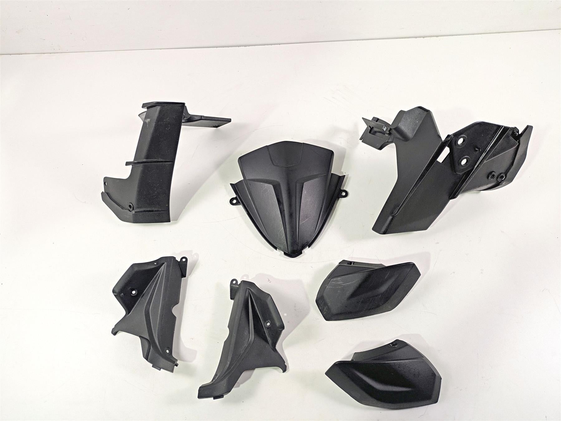 2017 Aprilia RSV 1100 Tuono V4 Factory Plastic Infill Cover Fairing Set 2B003548 {{ shop.shopifyCountryName }} - Mototech271