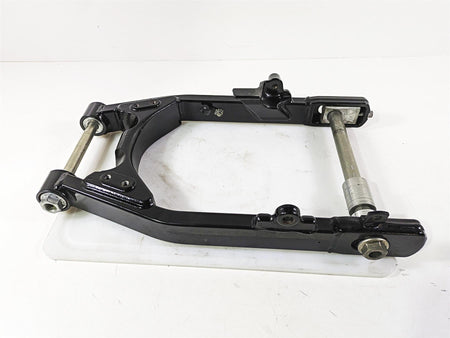 2017 Harley Dyna FXDB Street Bob Swingarm & Belt Guards & 25mm Axle 47820-10 {{ shop.shopifyCountryName }} - Mototech271