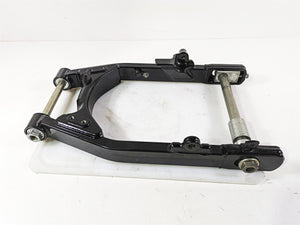 2017 Harley Dyna FXDB Street Bob Swingarm & Belt Guards & 25mm Axle 47820-10 | Mototech271