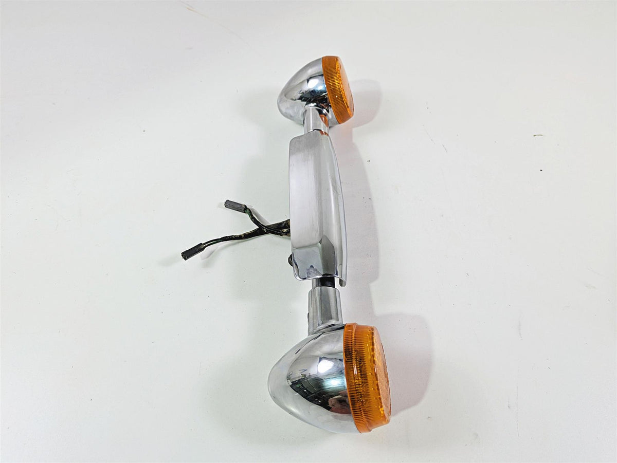 2008 Kawasaki VN1600 Vulcan Nomad Rear Blinker & Mount Bracket Set 23051-0002 {{ shop.shopifyCountryName }} - Mototech271