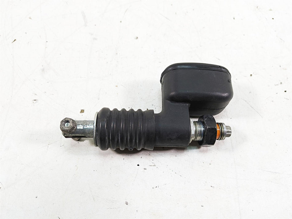 2013 Harley Softail FLSTFB Fat Boy Lo Rear Brake Master Cylinder -Read 41767-05E {{ shop.shopifyCountryName }} - Mototech271