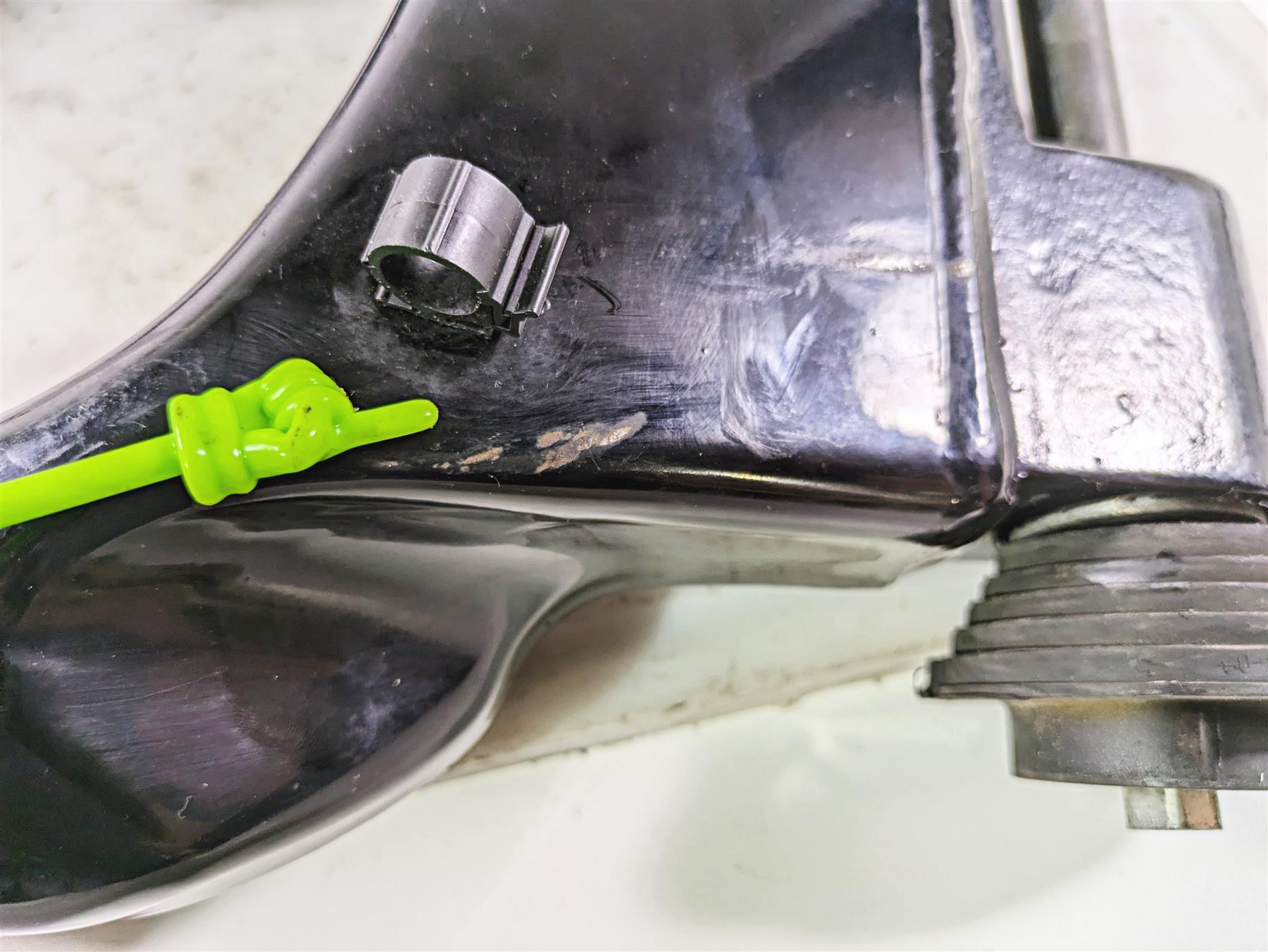 2010 Harley Touring FLHTK Electra Glide Swingarm Swing Arm Axle 47549-09A {{ shop.shopifyCountryName }} - Mototech271