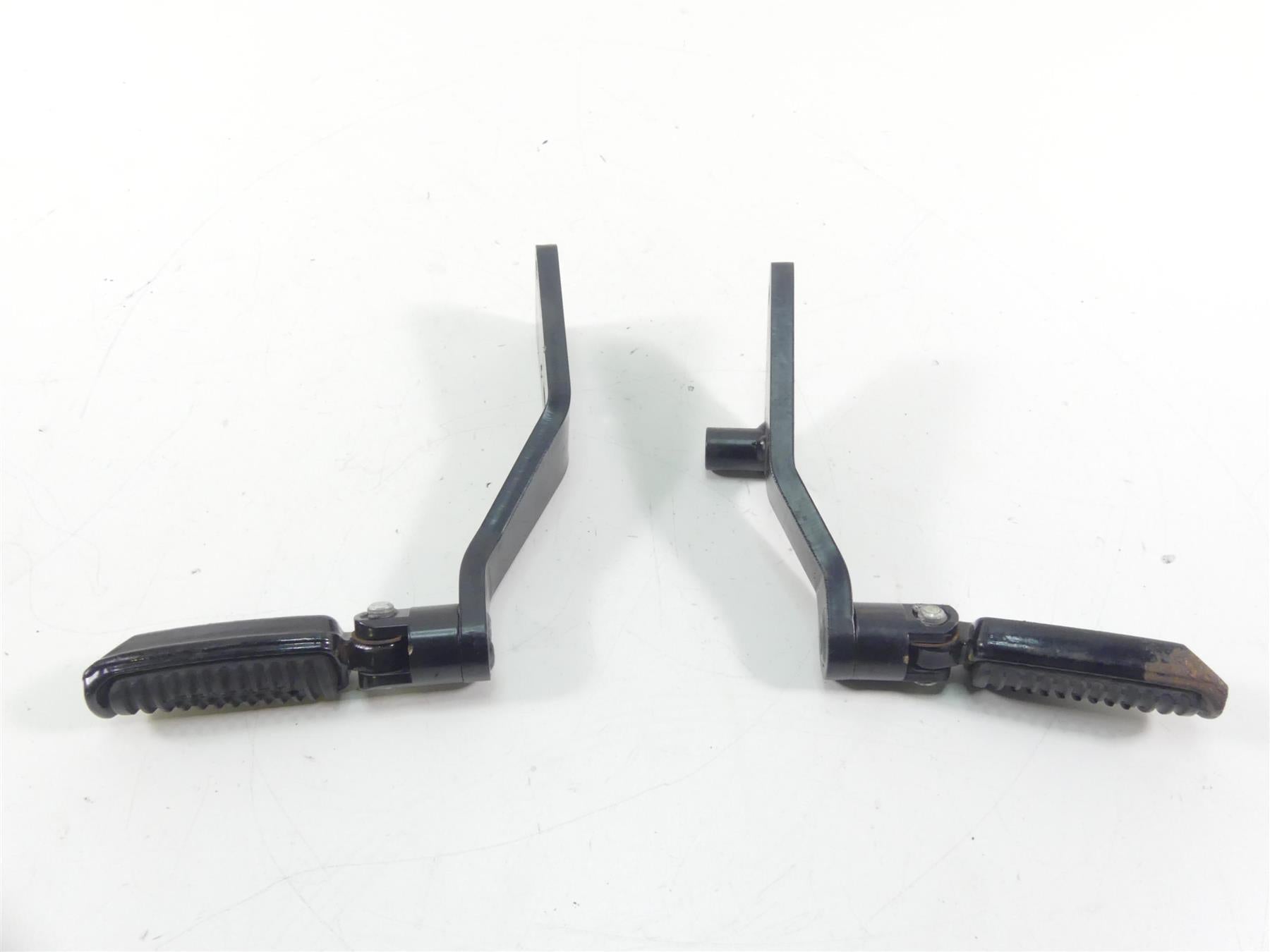2011 Harley VRSCF Muscle Rod Rear Passenger Footpeg Custom Mount Set 33134-07 {{ shop.shopifyCountryName }} - Mototech271