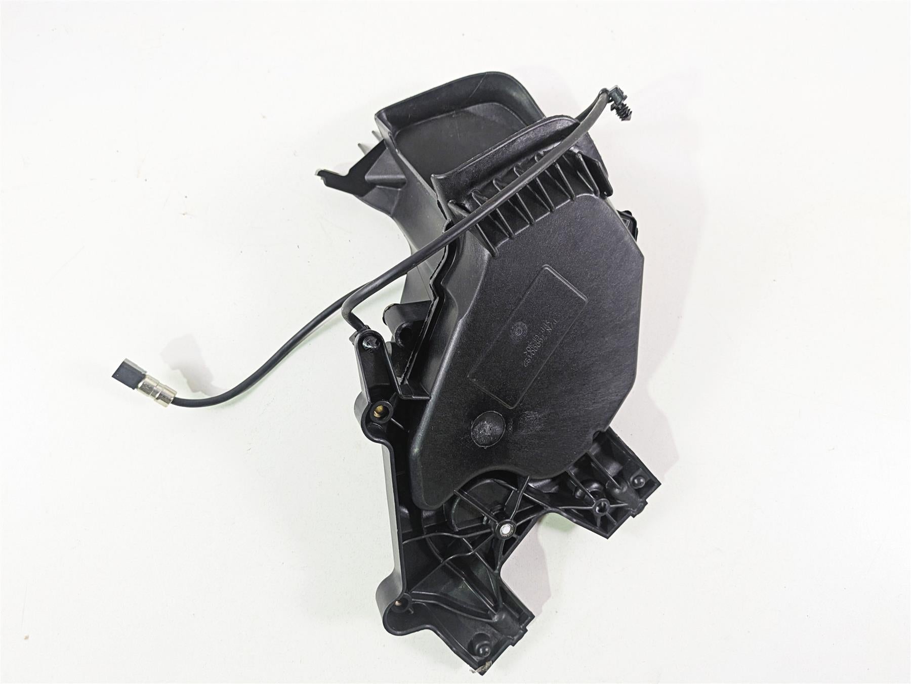 2021 Harley Touring FLTRX Road Glide Media Storage Compartment Right 76000492 {{ shop.shopifyCountryName }} - Mototech271