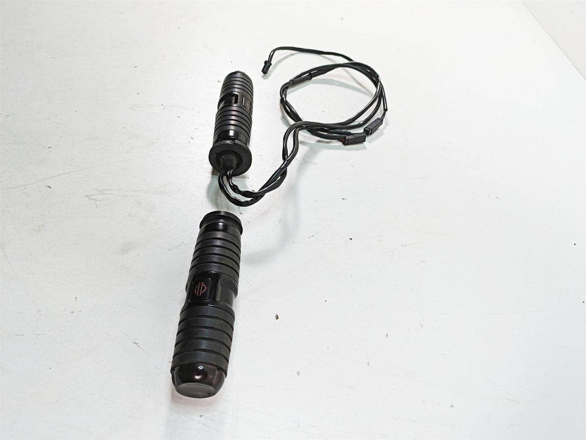 2018 Harley Touring FLHXSE CVO Street Glide Kahuna Heated Handgrip Set 56100331 {{ shop.shopifyCountryName }} - Mototech271
