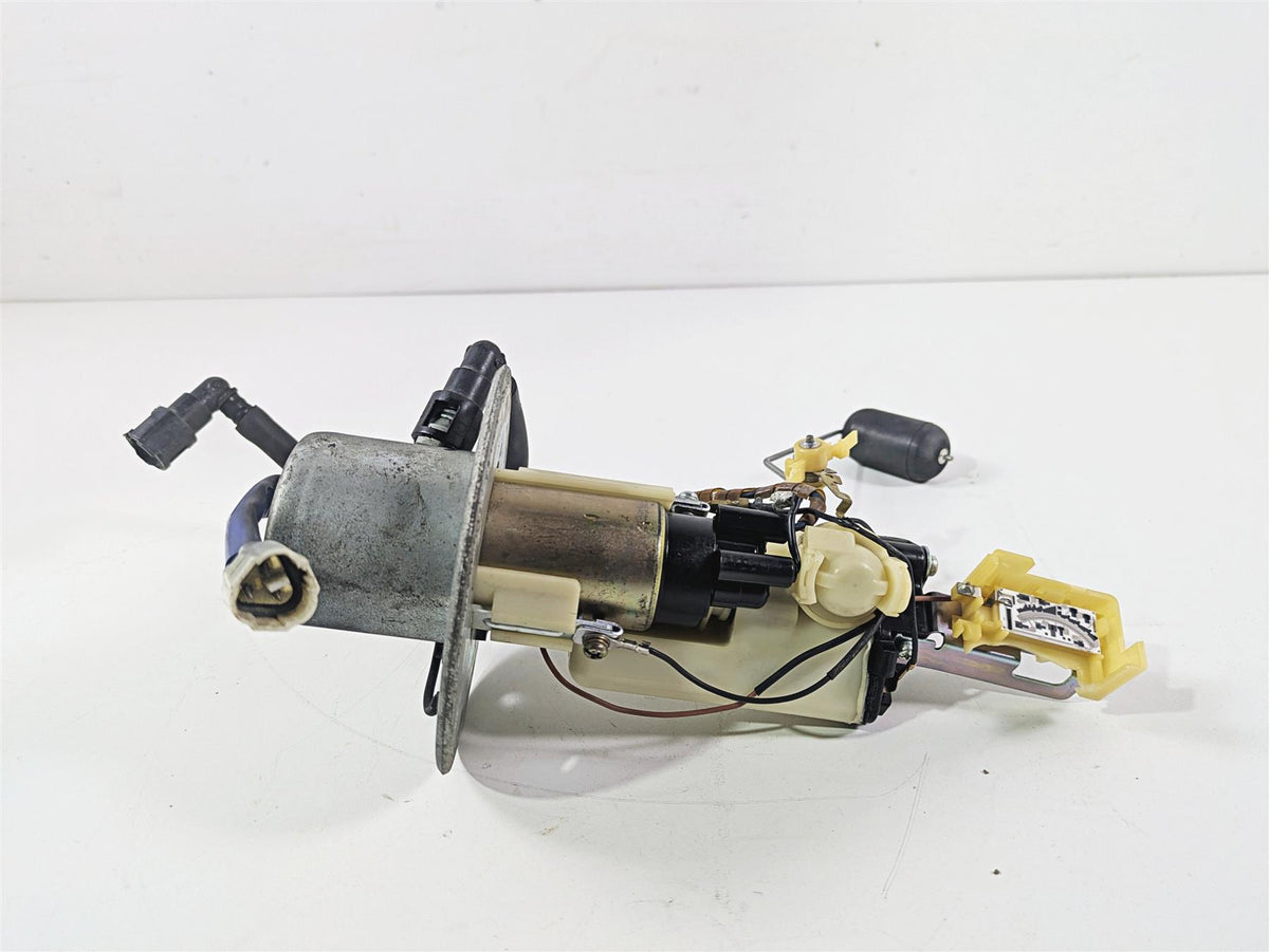 2006 Suzuki GSXR1000 K6 Fuel Gas Petrol Pump READ 15100-41G00 {{ shop.shopifyCountryName }} - Mototech271