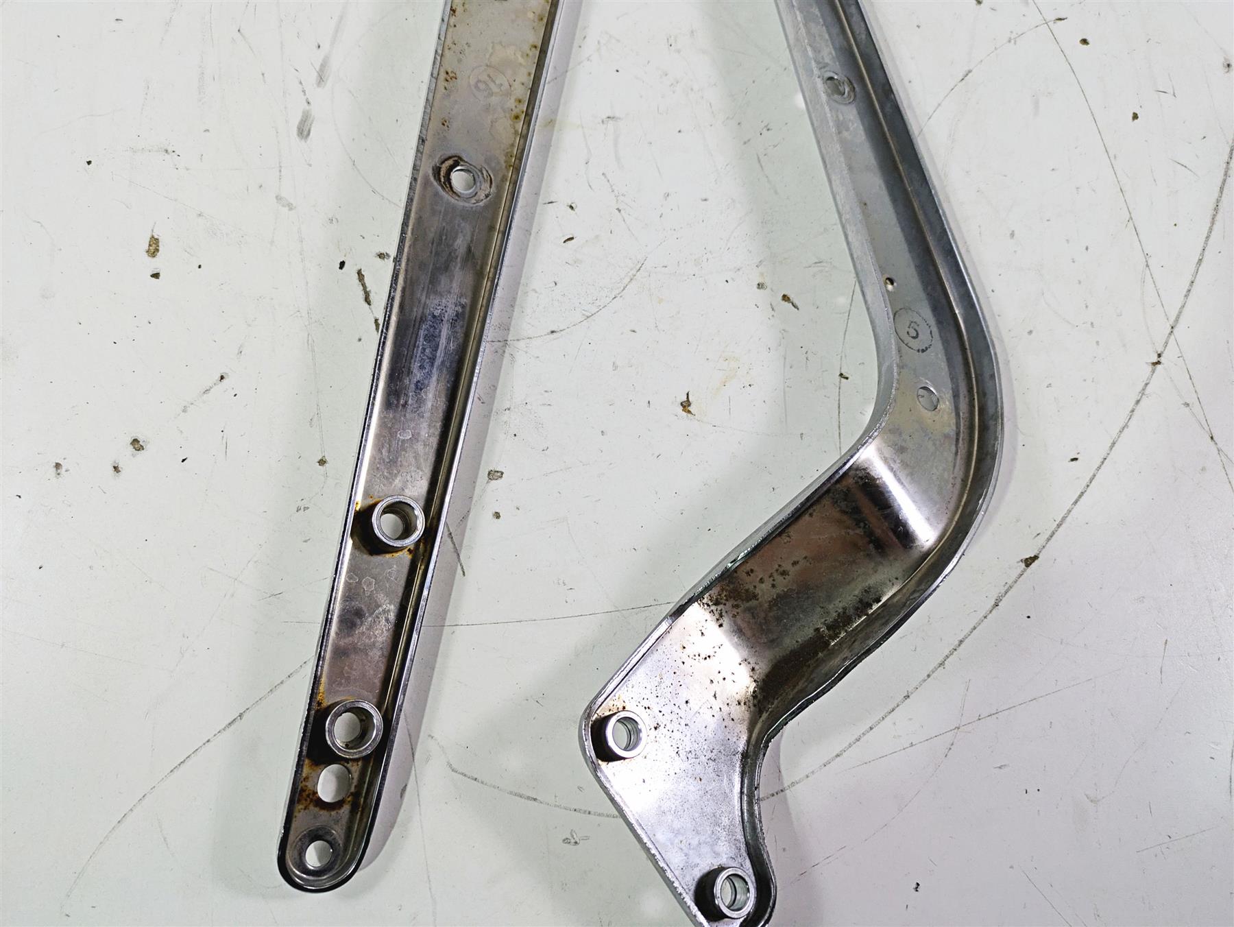 2005 Harley Softail FLSTSCI Heritage Springer Rear Fender Struts Covers 59955-03 {{ shop.shopifyCountryName }} - Mototech271