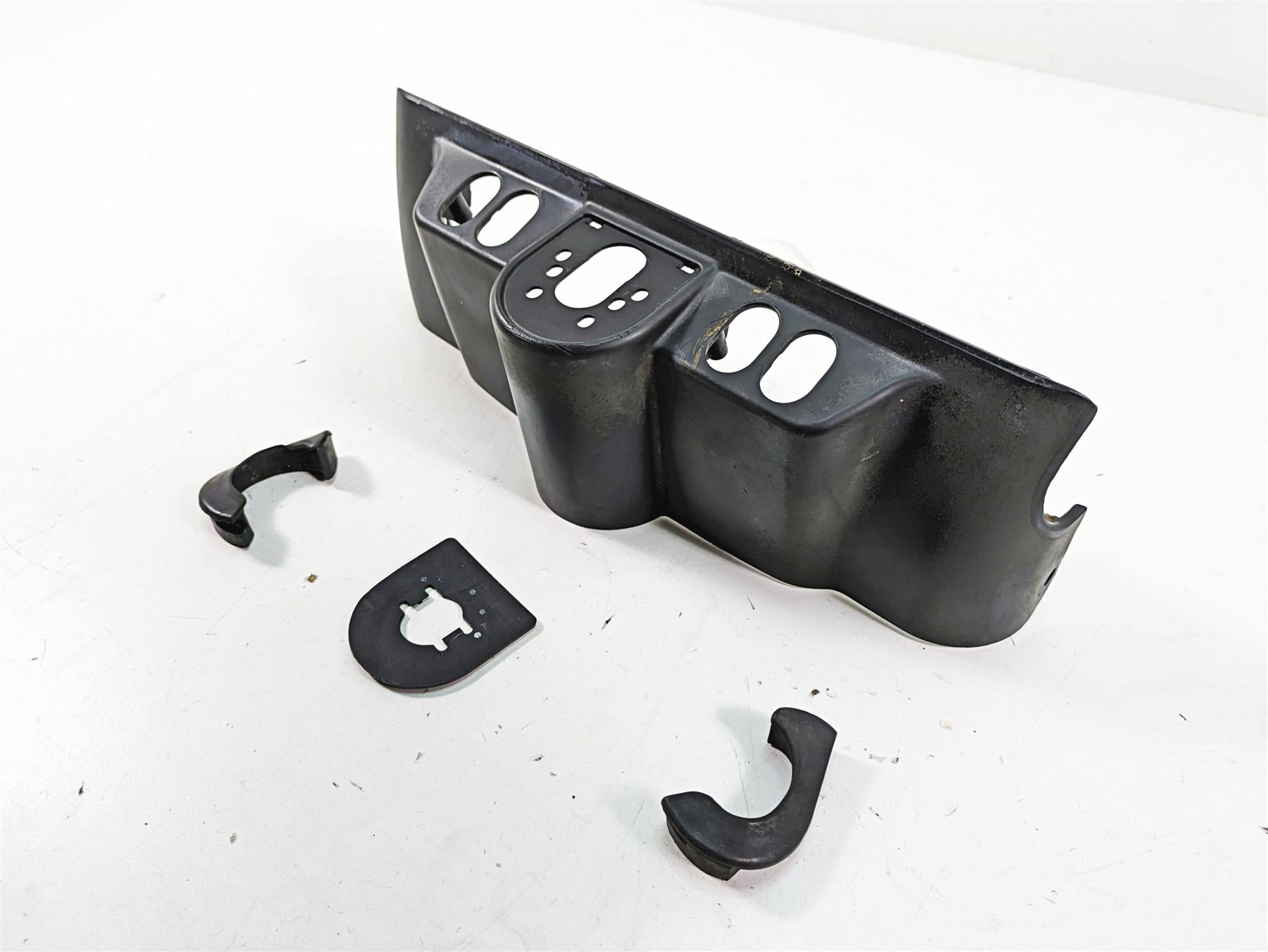 2005 Harley Touring FLHTCUI Electra Glide Ignition Switch Cover 58510-96 {{ shop.shopifyCountryName }} - Mototech271