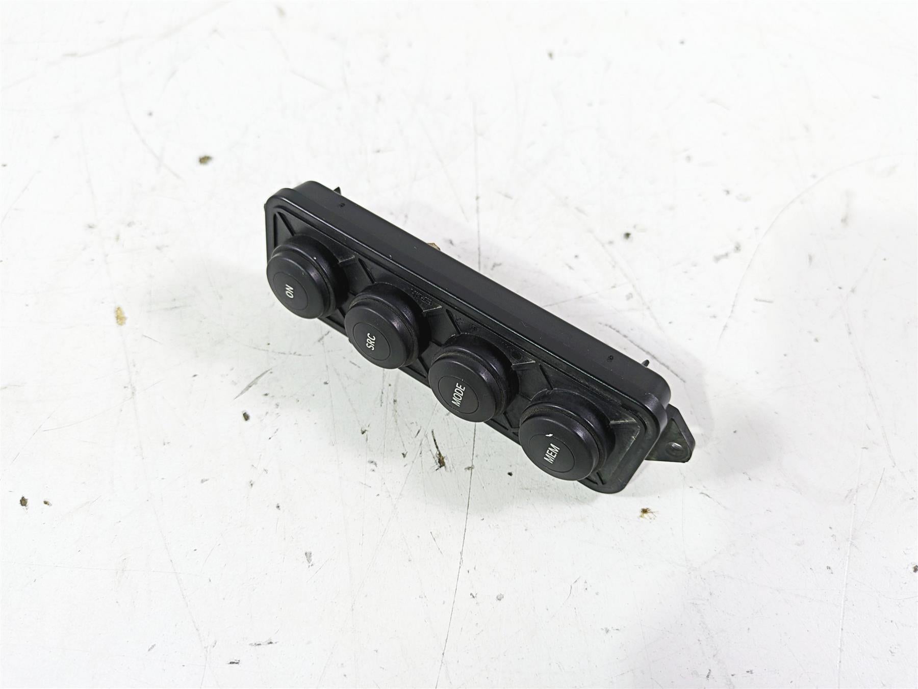 2014 BMW R1200 RT RTW K52 Radio Knob Control Panel Module 65147727885 {{ shop.shopifyCountryName }} - Mototech271