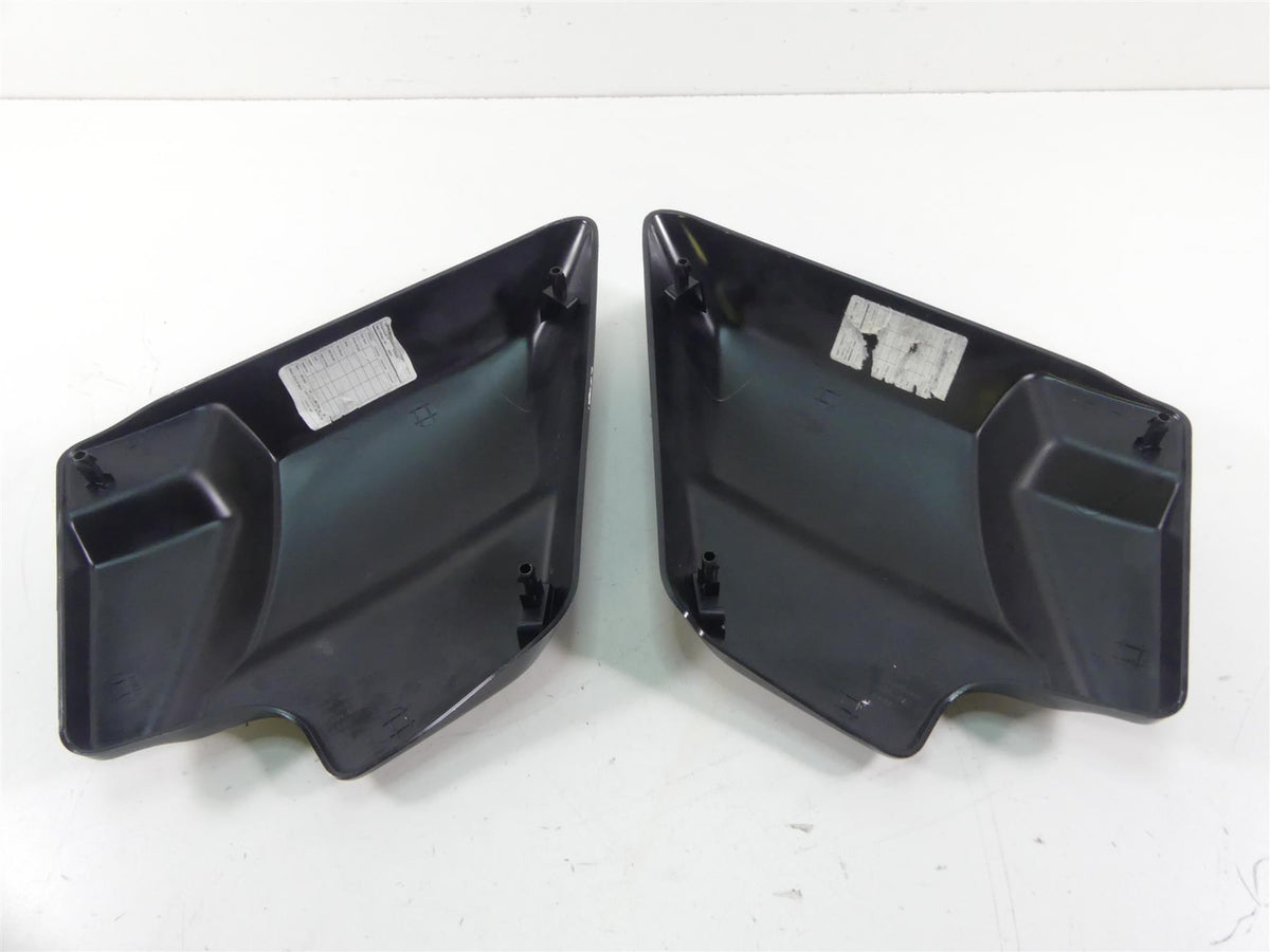 2012 Harley Touring FLHX Street Glide Black Side Cover Set 66048-09 66250-09 {{ shop.shopifyCountryName }} - Mototech271