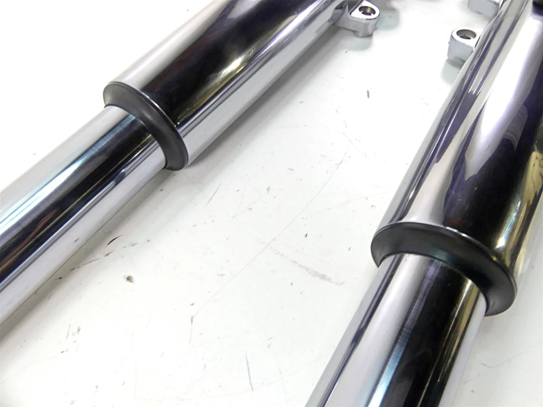 2019 Indian Chieftain Classic Straight Chrome Front Fork Leg Set 1824021 1824022 {{ shop.shopifyCountryName }} - Mototech271