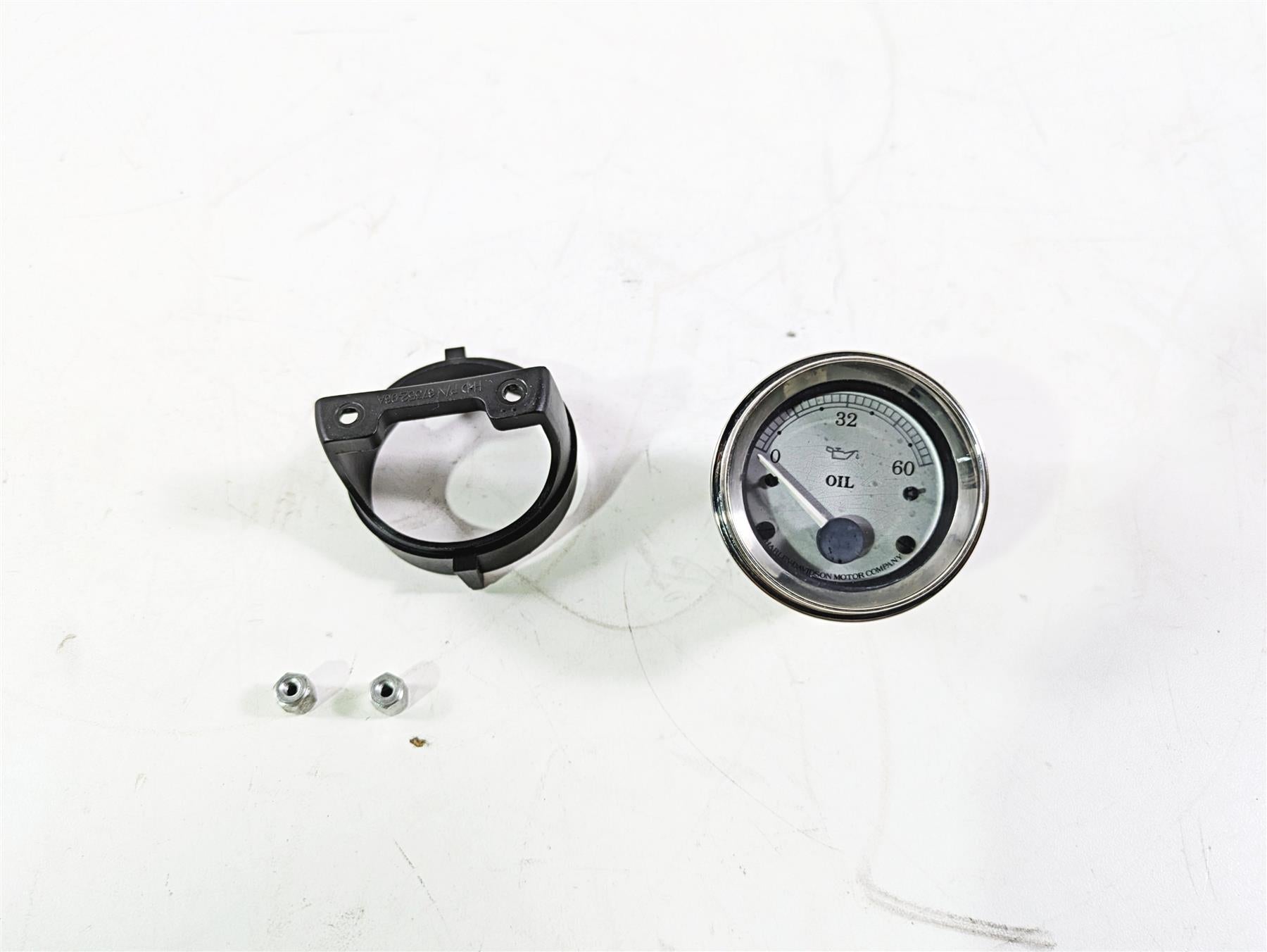 2010 Harley Touring FLHX Street Glide Oil Pressure Gauge 75165-01A | Mototech271