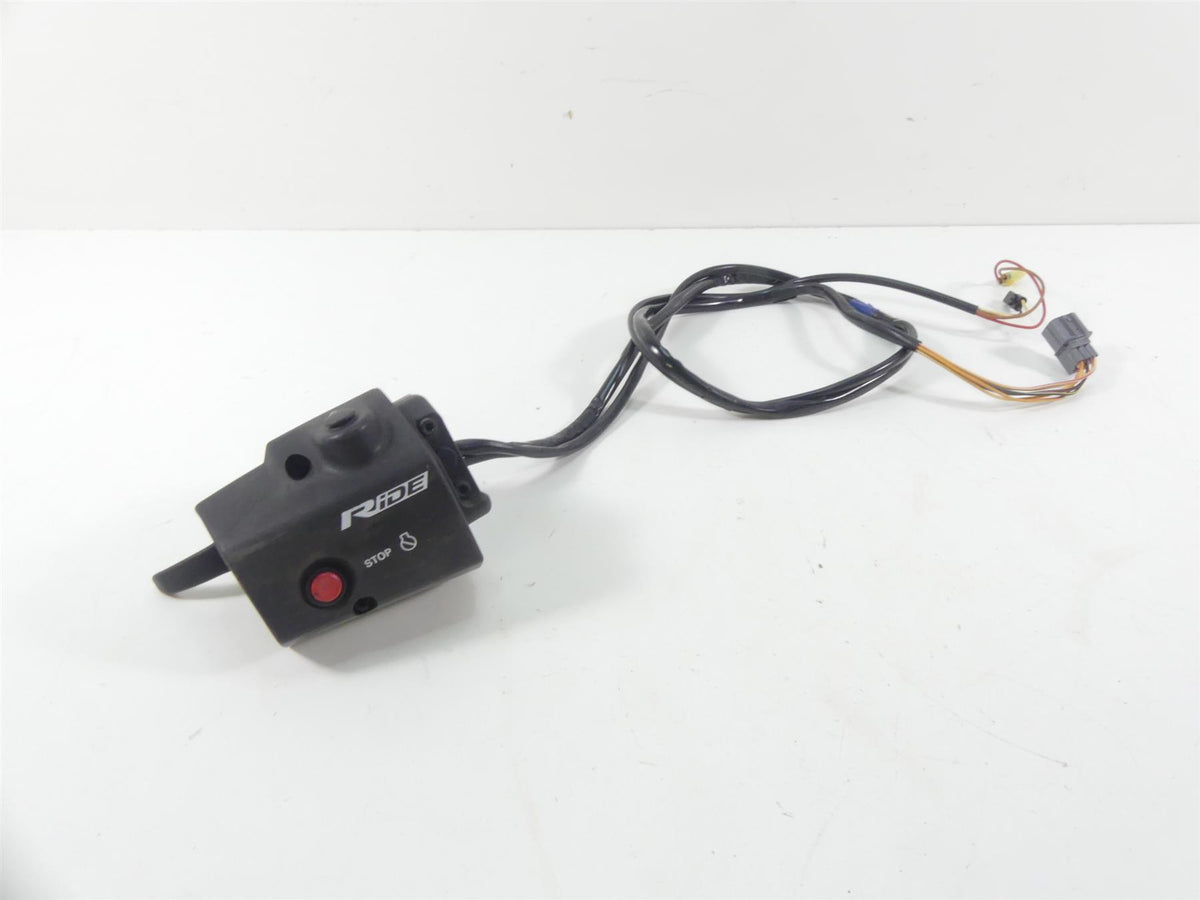 2015 Yamaha Waverunner Cruiser VX1100 Left Start Stop Cntrl Switch F2X-68310-00 {{ shop.shopifyCountryName }} - Mototech271