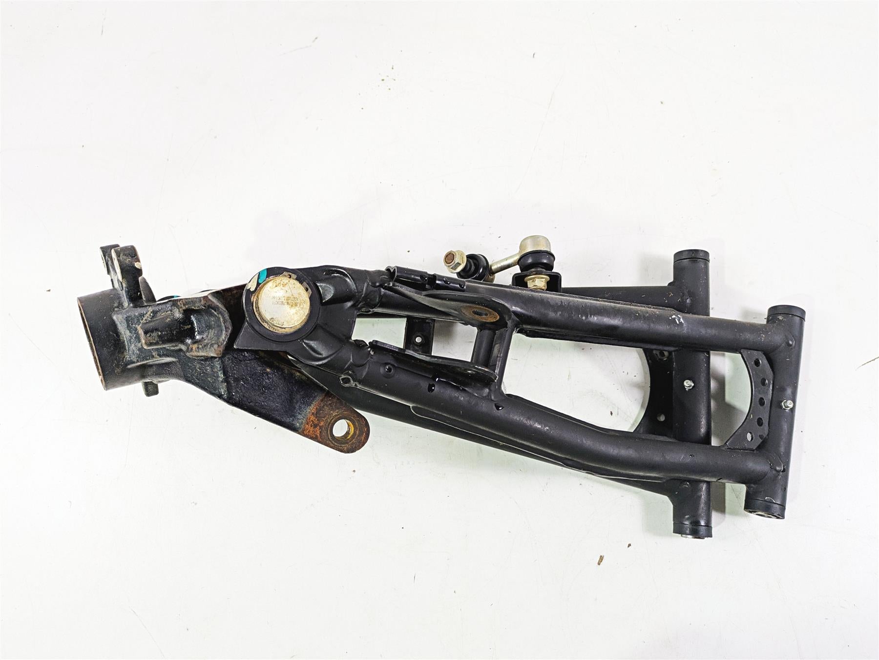 2022 CFMoto Zforce 950 Sport Front Left Control Arm Knee Assembly 5BYA-050701 {{ shop.shopifyCountryName }} - Mototech271