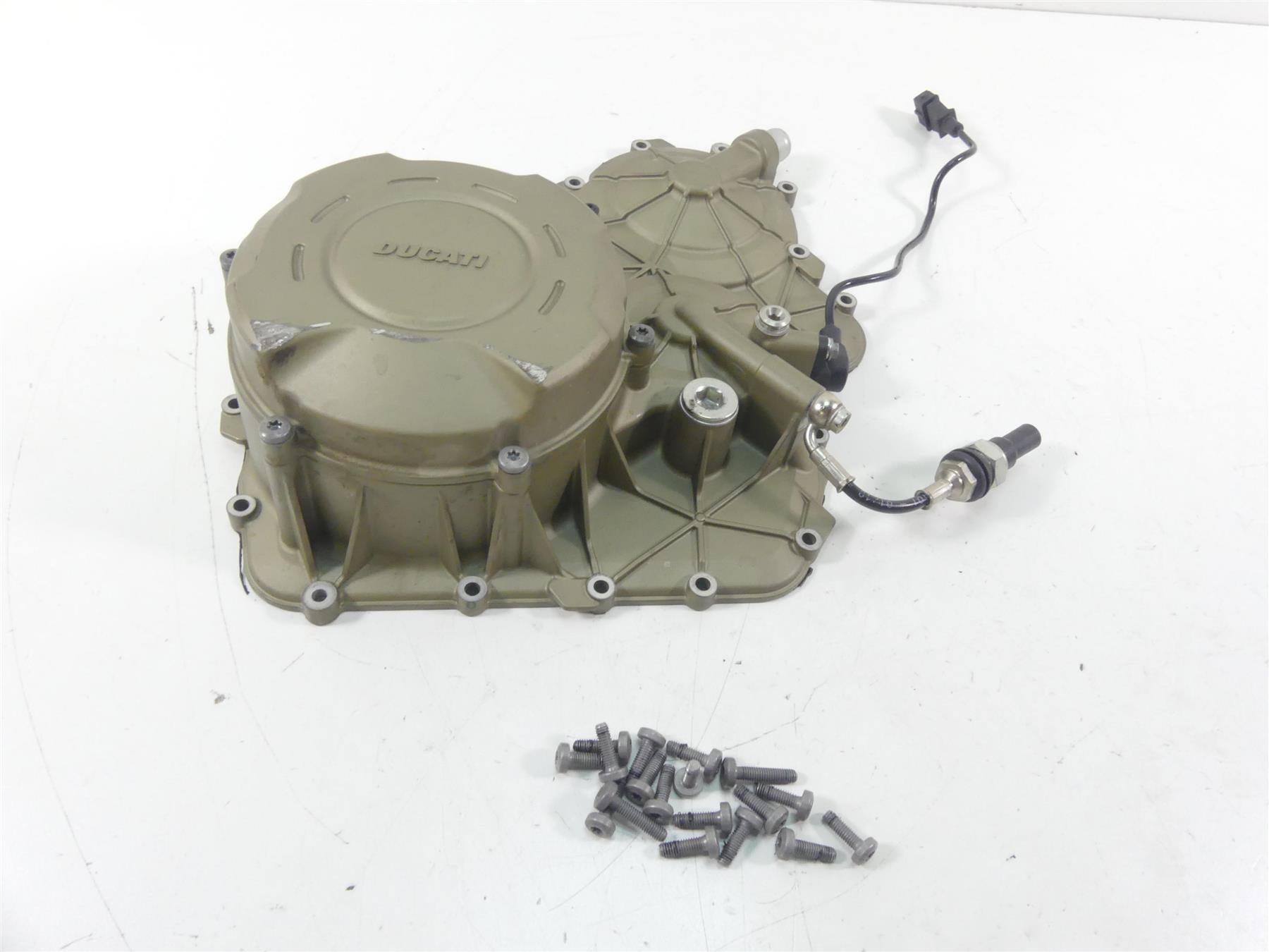 2018 Ducati Panigale 1100 V4 S Clutch Engine Side Cover 24311551AH {{ shop.shopifyCountryName }} - Mototech271