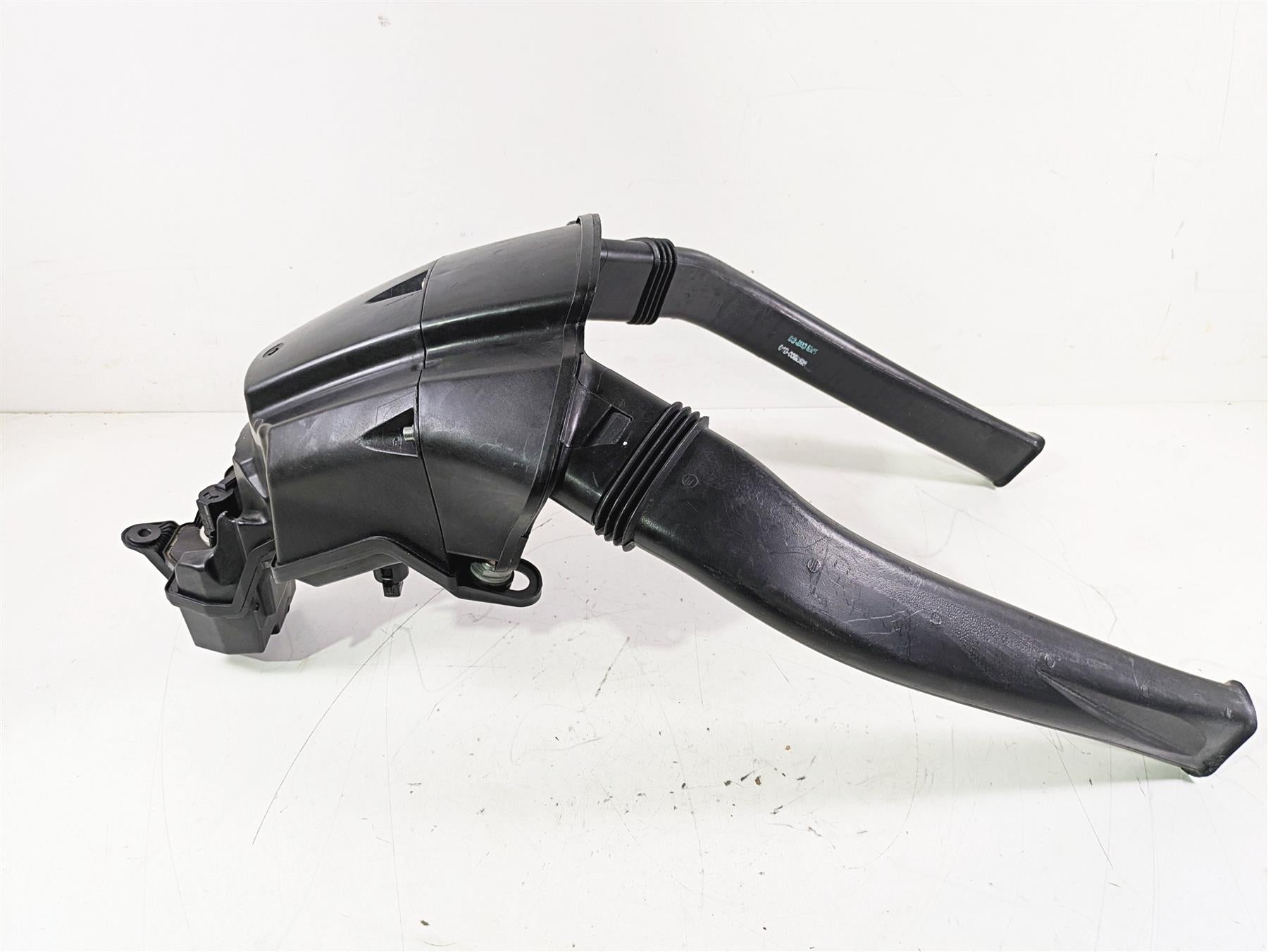 2015 BMW K1600 GT K48 Air Box Cleaner Breather & Tubes 13717712315 {{ shop.shopifyCountryName }} - Mototech271