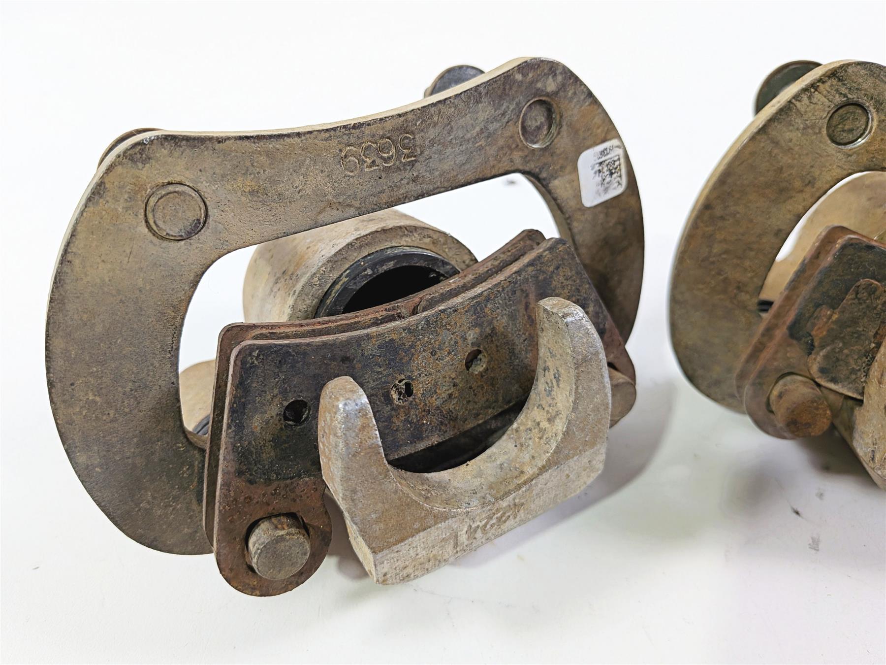 2024 Polaris RZR XP 1000 Sport Rear Brake Caliper Set 1913637 1913638 {{ shop.shopifyCountryName }} - Mototech271