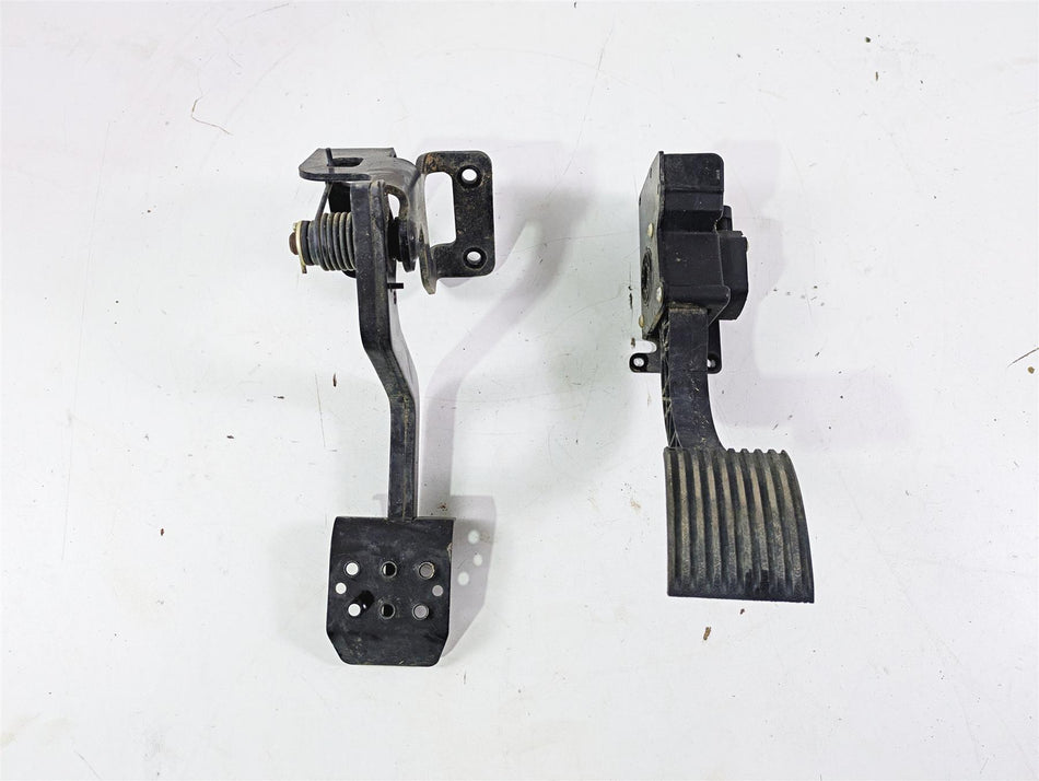 2022 CFMoto Zforce 950 Sport Foot Brake Pedal Lever Set 5HYV-082000-1200 {{ shop.shopifyCountryName }} - Mototech271