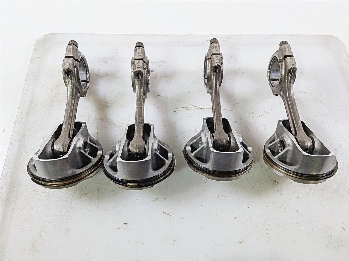 2016 Aprilia RSV 1100 Tuono V4 Factory Piston & Connecting Rod Set B045842 {{ shop.shopifyCountryName }} - Mototech271
