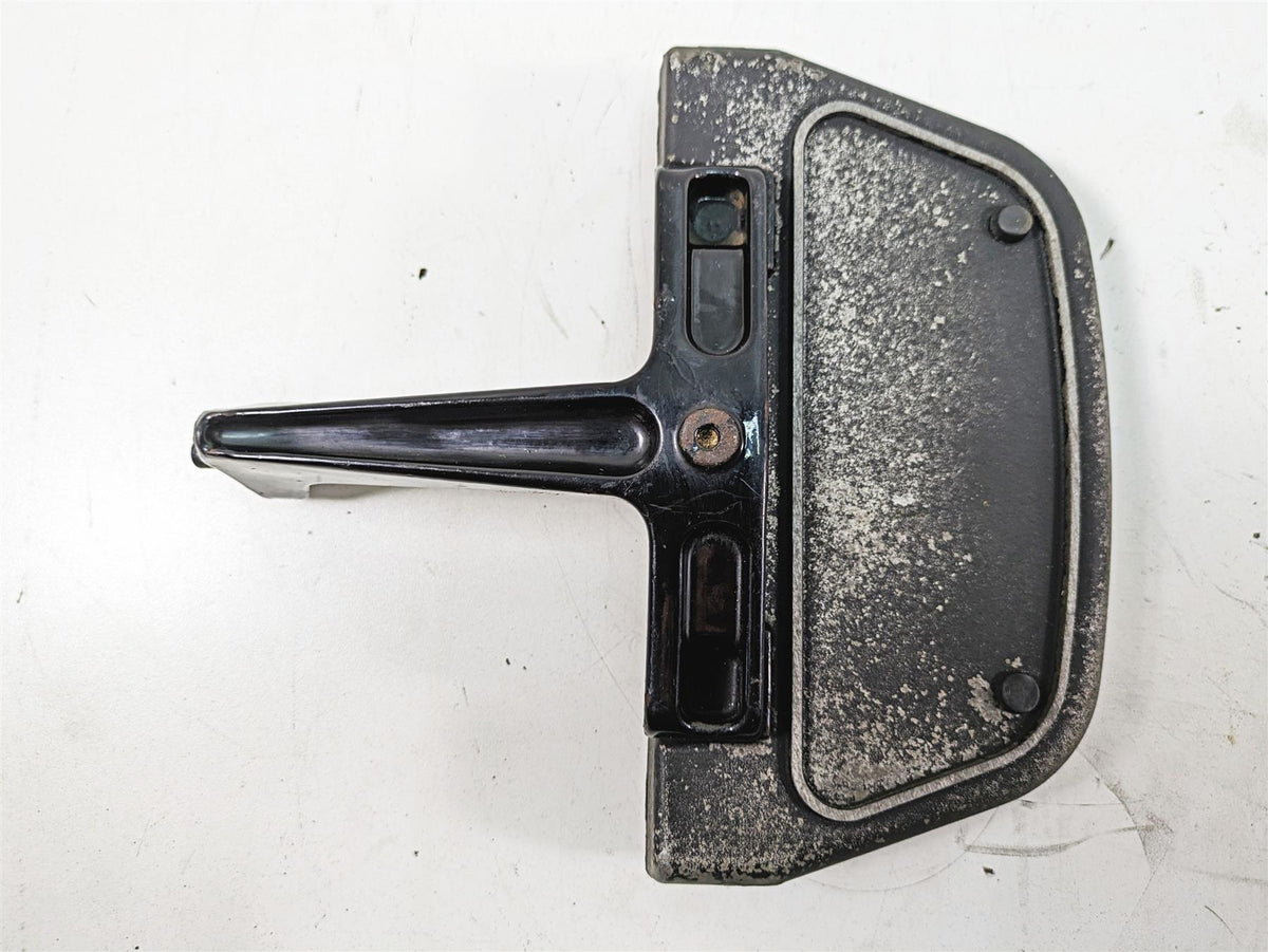 2005 Harley Touring FLHTCUI Electra Glide Passenger Floor Board Set 52719-93B {{ shop.shopifyCountryName }} - Mototech271
