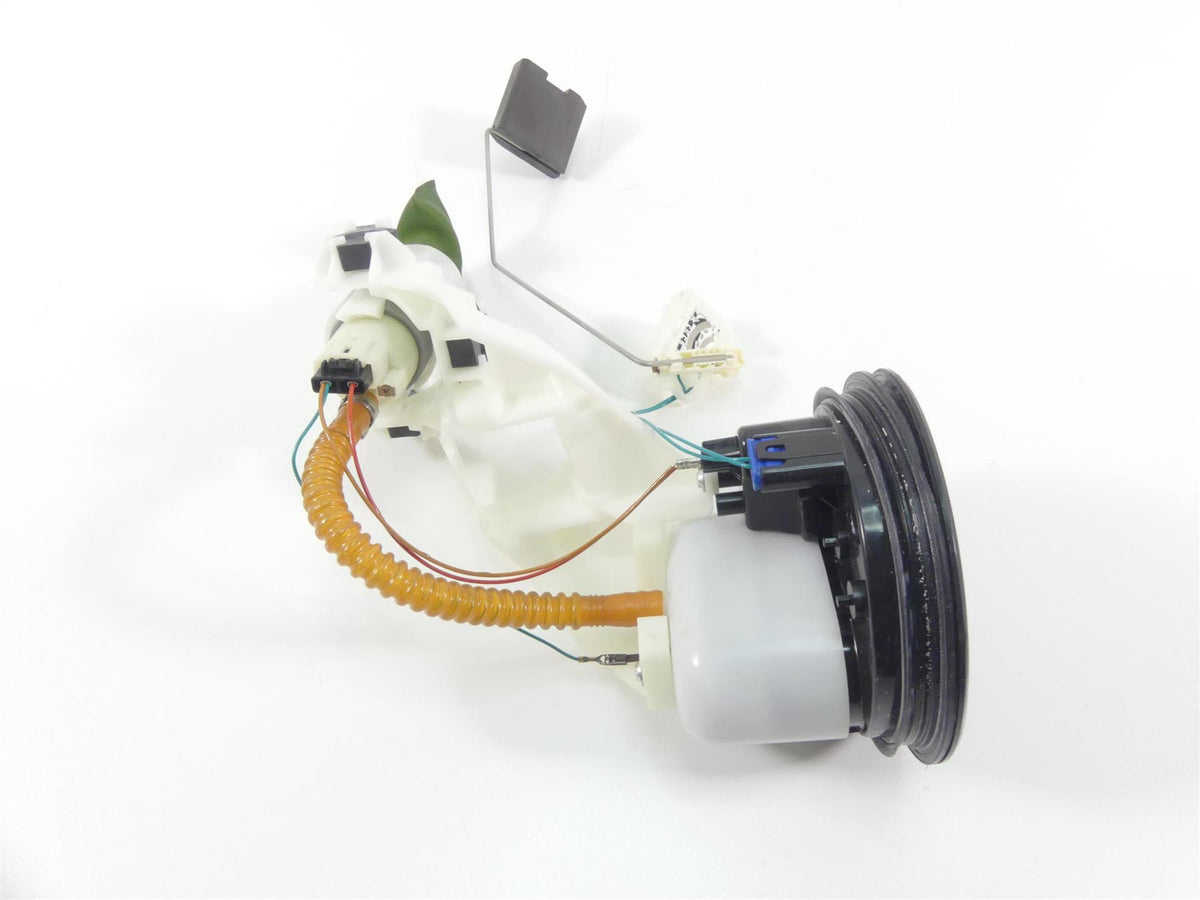 2014 BMW K1600 GTL K48 Fuel Gas Petrol Pump - Tested 16147728615 {{ shop.shopifyCountryName }} - Mototech271