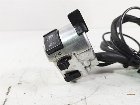 2002 Honda GL1500 CD Valkyrie Deluxe Left Hand Control Switch 35020-MZ0-670 {{ shop.shopifyCountryName }} - Mototech271