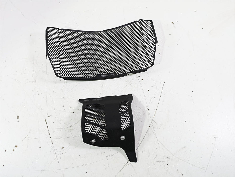 2017 Ducati Monster 1200 S Evotech Oil Cooler & Radiator Guard Set PRN011674 {{ shop.shopifyCountryName }} - Mototech271