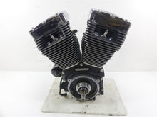 Load image into Gallery viewer, 2004 Harley FXDWGI Dyna Wide Glide Running 88 Engine Motor 37K - Video 19126-04 | Mototech271
