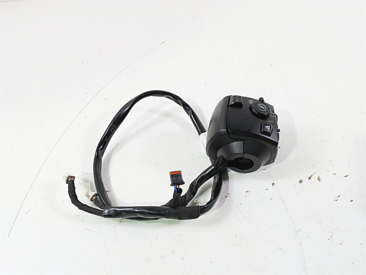 2022 Harley RA1250 S Pan America Right Hand Control Switch 71500523A {{ shop.shopifyCountryName }} - Mototech271