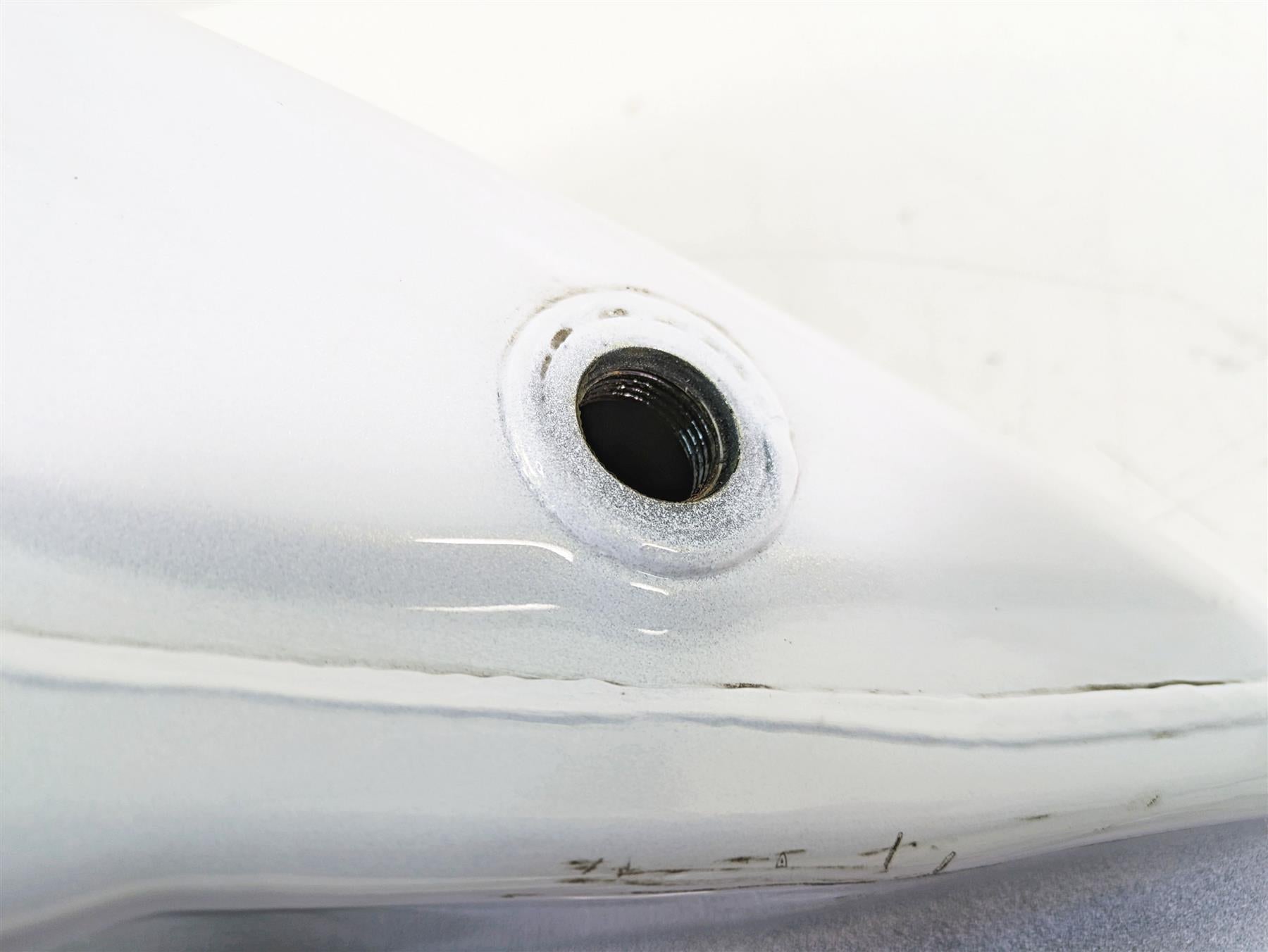 2008 Harley FLHTCU Electra Glide Fuel Gas Petrol Tank - No Dents 61356-08 {{ shop.shopifyCountryName }} - Mototech271