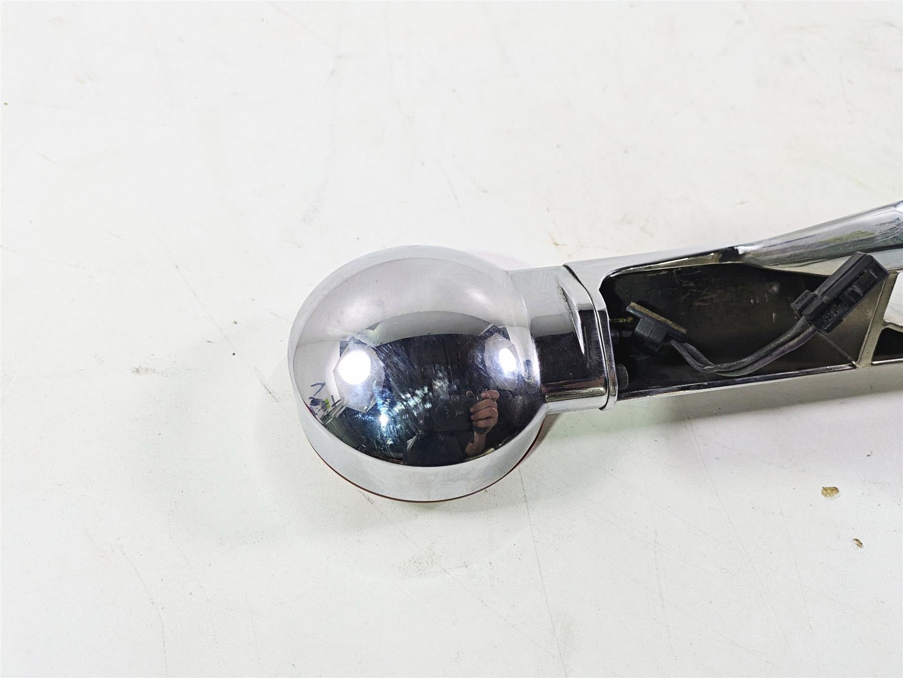 1996 Harley Touring FLHTCUI Electra Glide Rear Turn Signal Blinker Bar 68510-74B {{ shop.shopifyCountryName }} - Mototech271