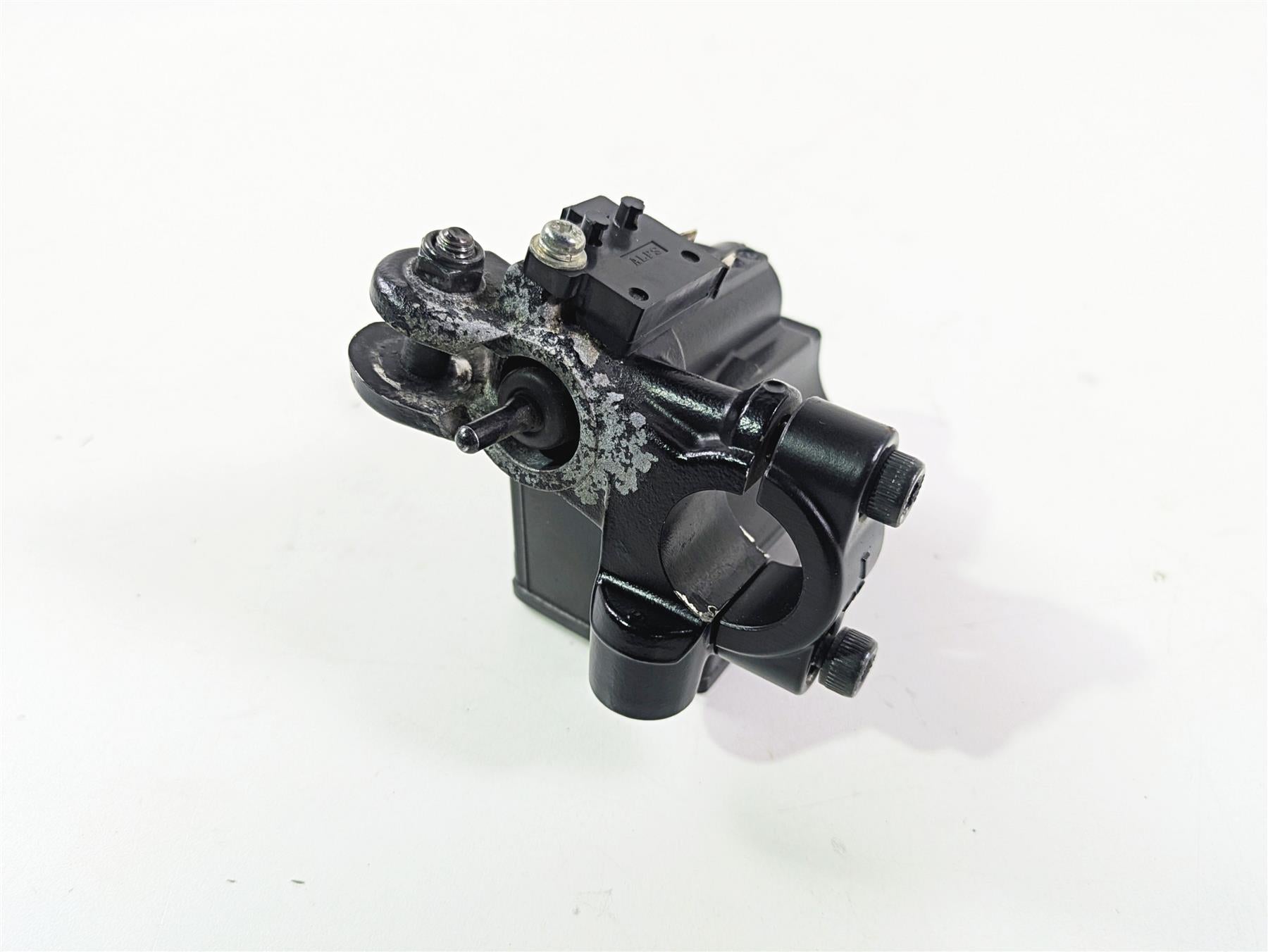 2009 Yamaha FZ1 FZS10 Fazer Brembo Front Brake Master Cylinder 3C3-W2587-00-00 {{ shop.shopifyCountryName }} - Mototech271