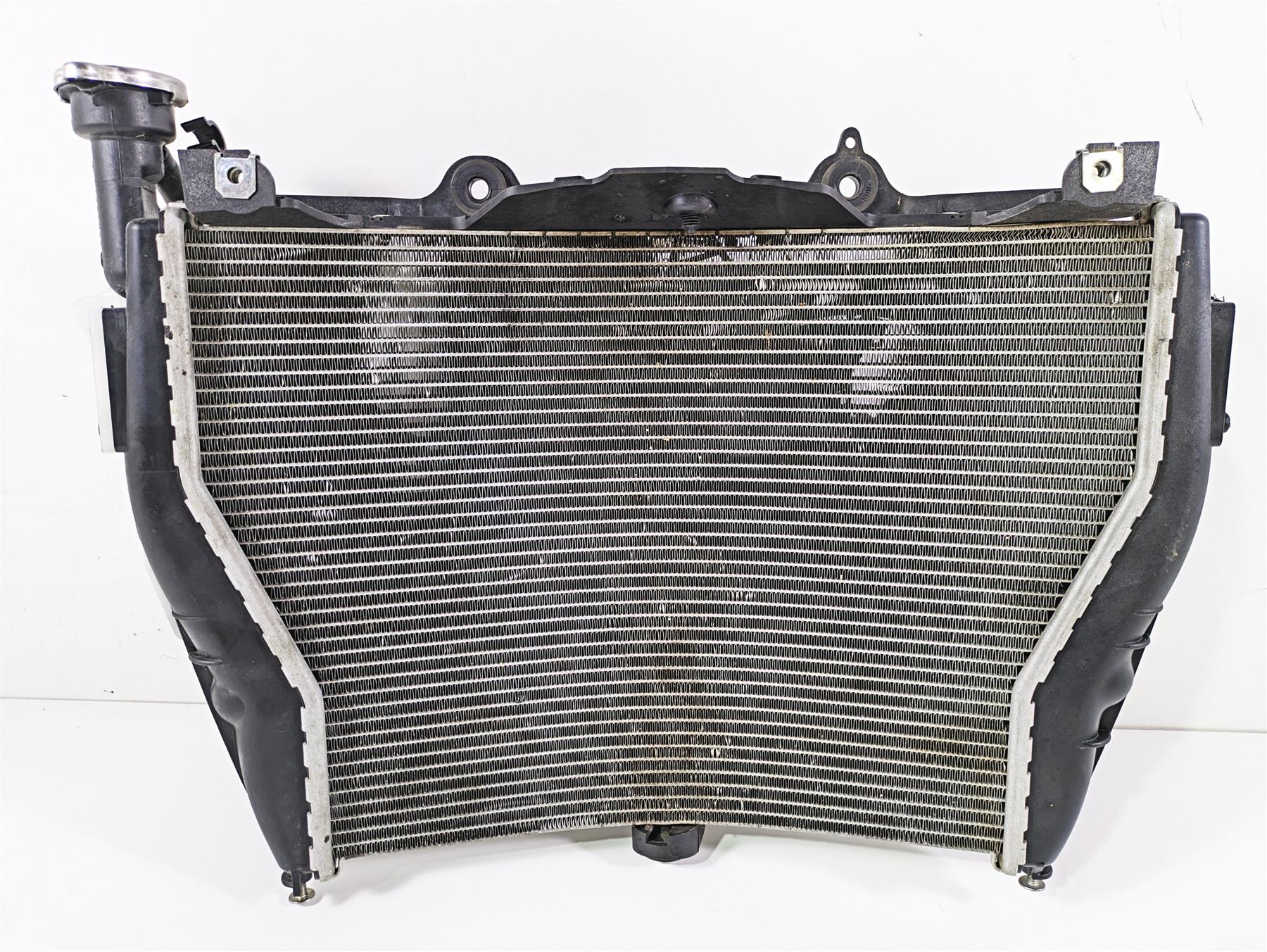 2019 BMW S1000XR K49 Radiator Fan Hoses Reservoir -No Leaks 17118551544 {{ shop.shopifyCountryName }} - Mototech271