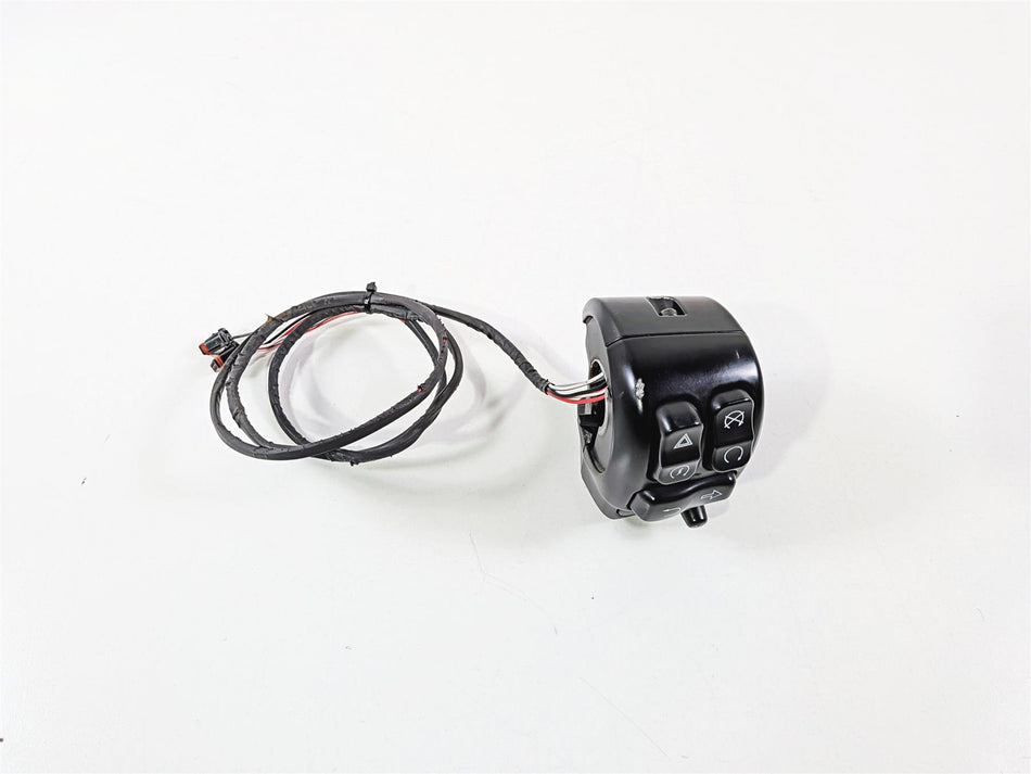 2017 Harley Touring FLHXS Street Glide Right Hand Control Switch 71500129C {{ shop.shopifyCountryName }} - Mototech271